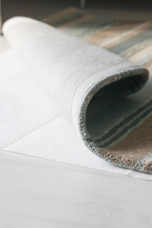 Goochy Grip: Choosing the Best Underlay for Rugs
