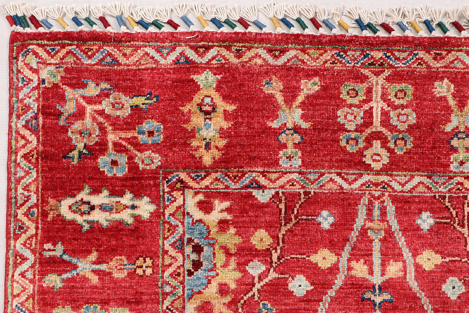 Sultani Red Rug PC 55650 - 1.47m X 0.89m