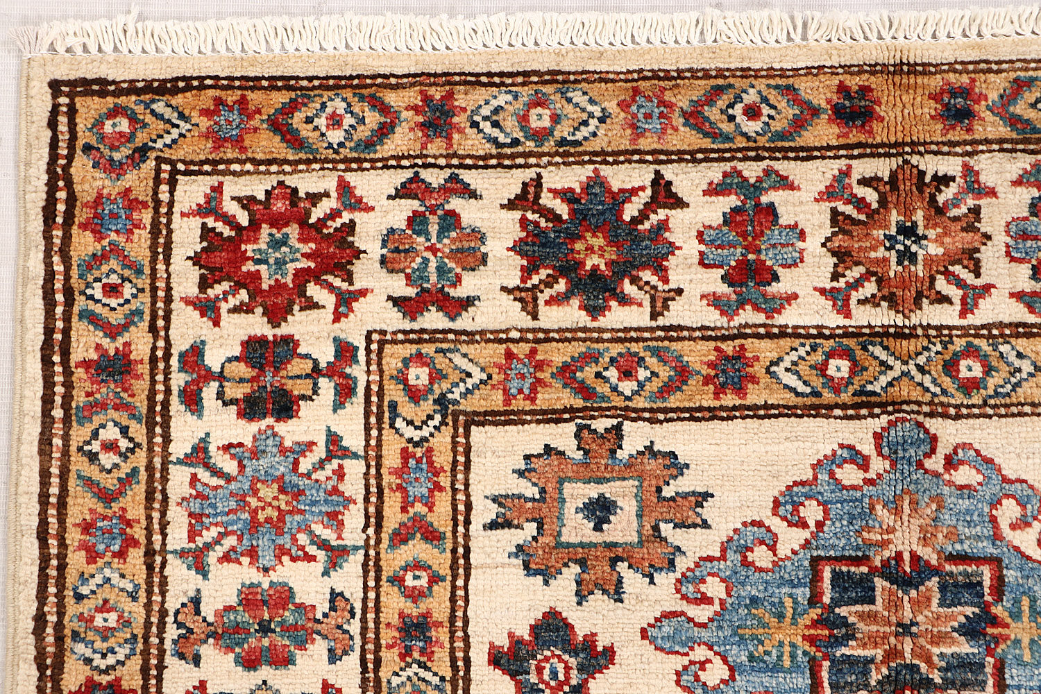 Supreme Kazak Ivory Rug PC 55406 - 1.28m X 0.86m