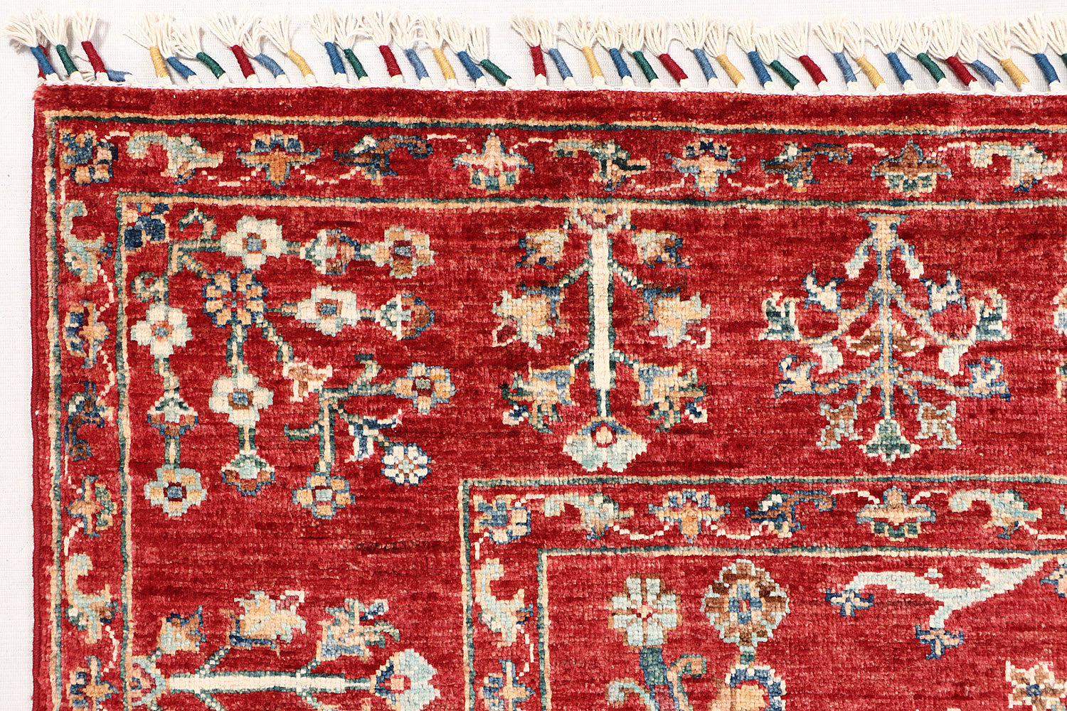 Pictorial Red Rug PC 55733 - 2.39m X 1.74m