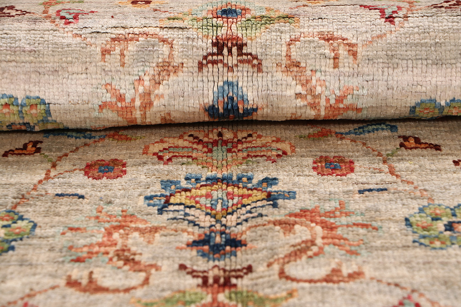 Sultani Grey Rug PC 55437 - 0.95m X 0.62m