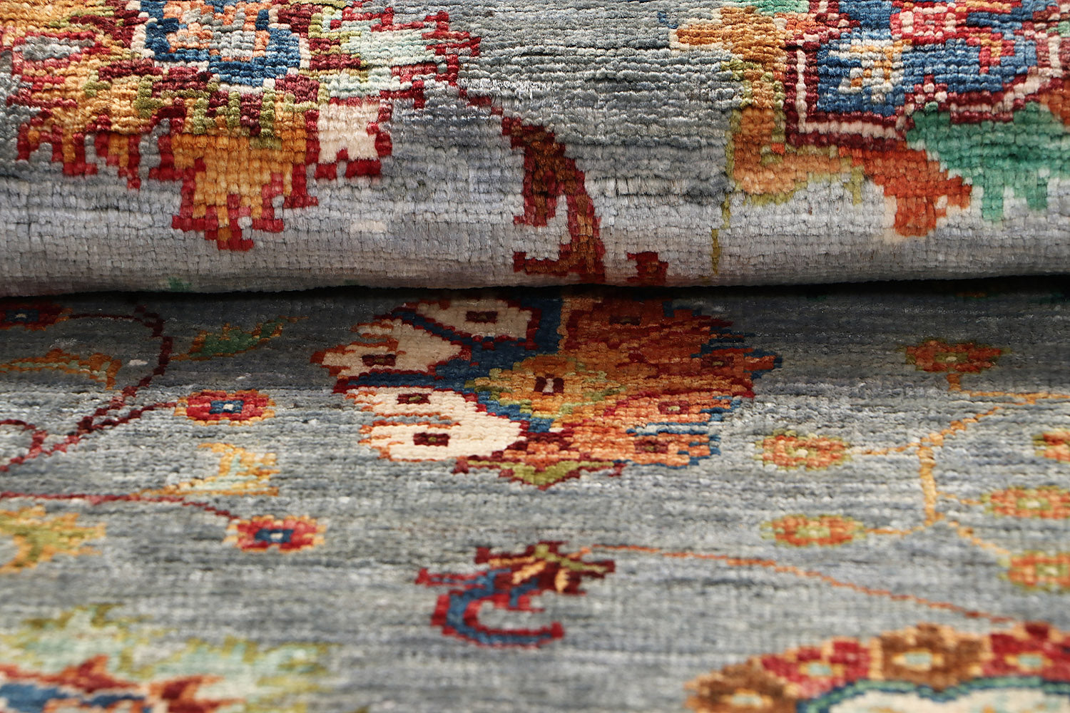 Sultani Grey Rug PC 55800 - 1.22m X 0.81m