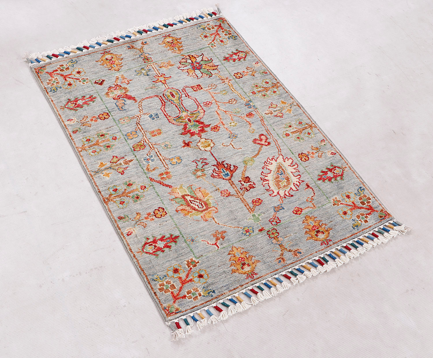 Sultani Grey Rug PC 56829 - 0.89m X 0.65m