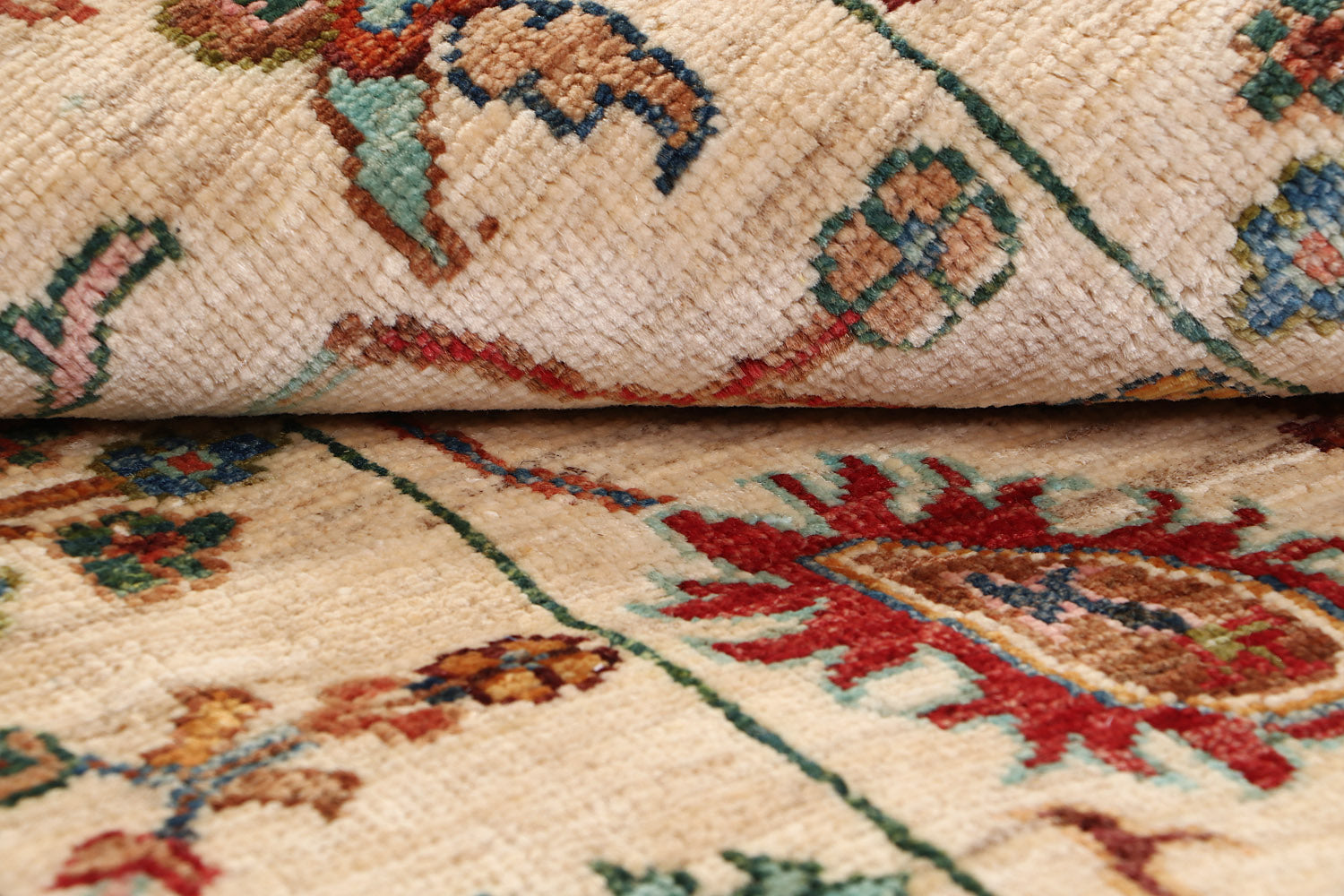 Sultani Ivory Rug PC 55625 - 0.94m X 0.64m