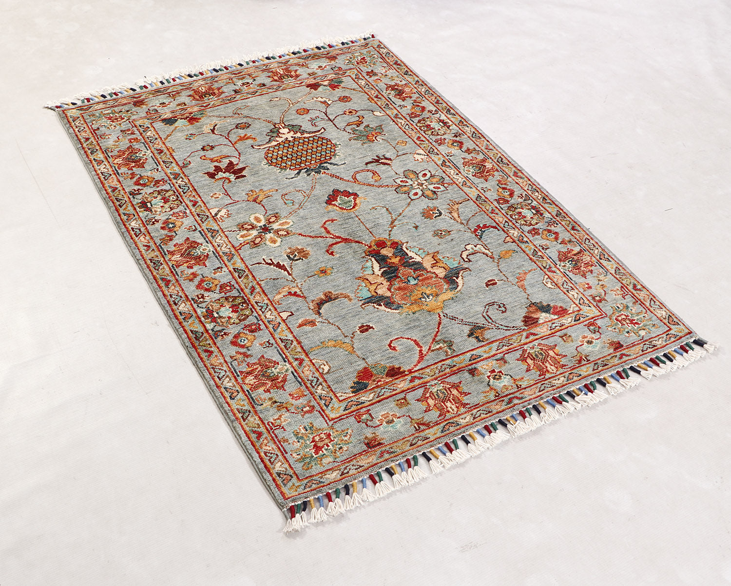 Sultani Grey Rug PC 55785 - 1.24m X 0.89m