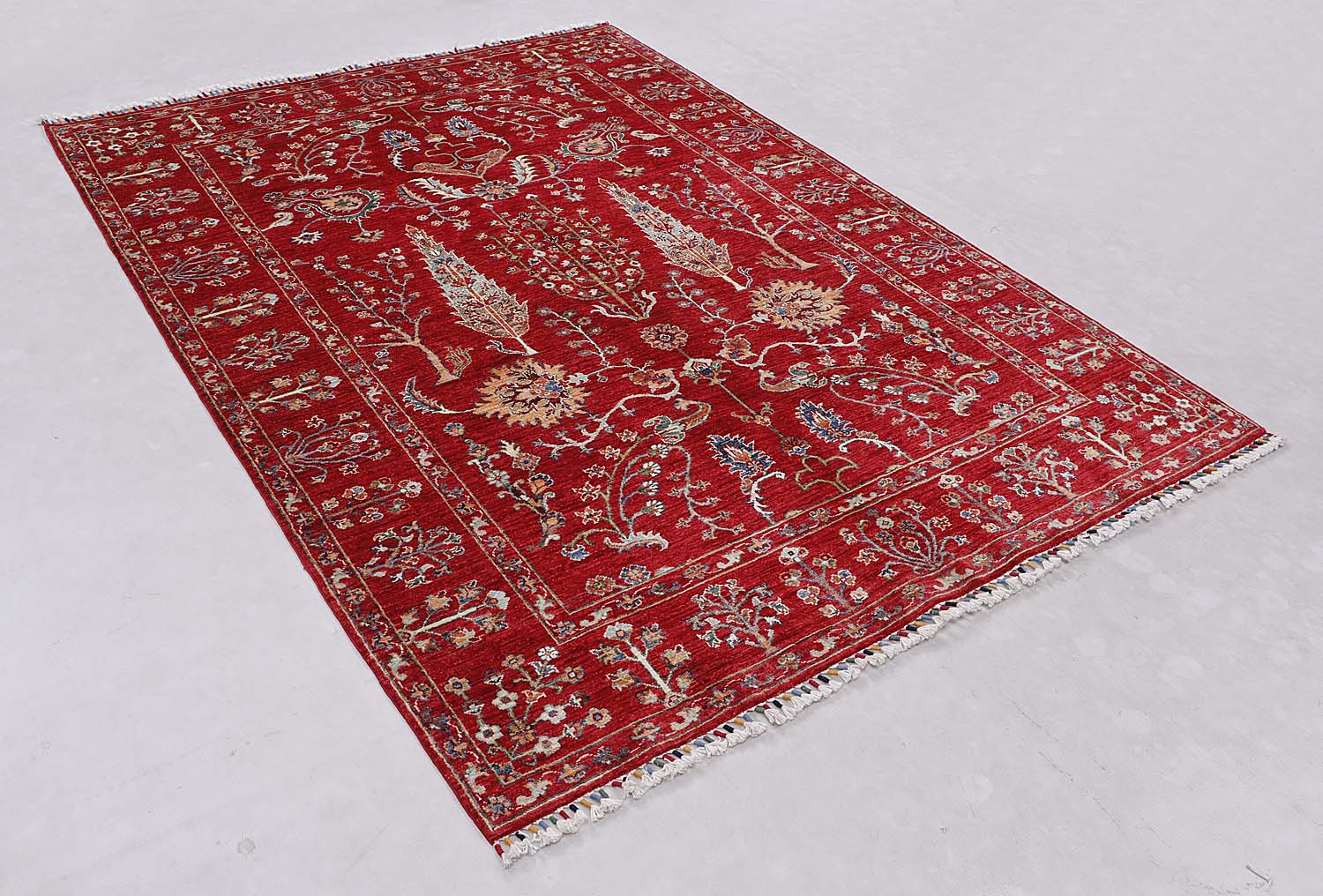 Pictorial Red Rug PC 56863 - 2.43m X 1.77m