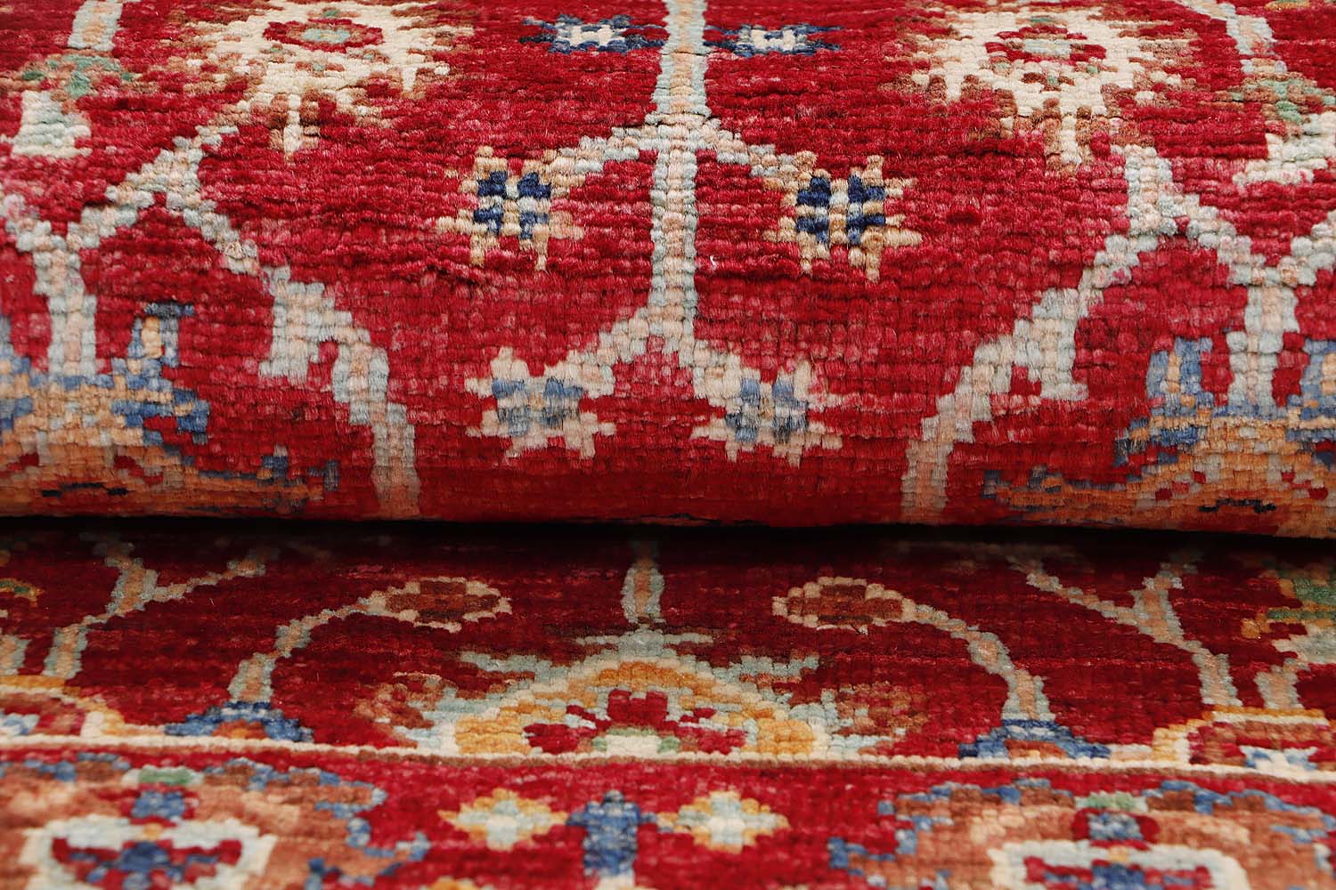 Sultani Red Rug PC 56759 - 0.99m X 0.61m