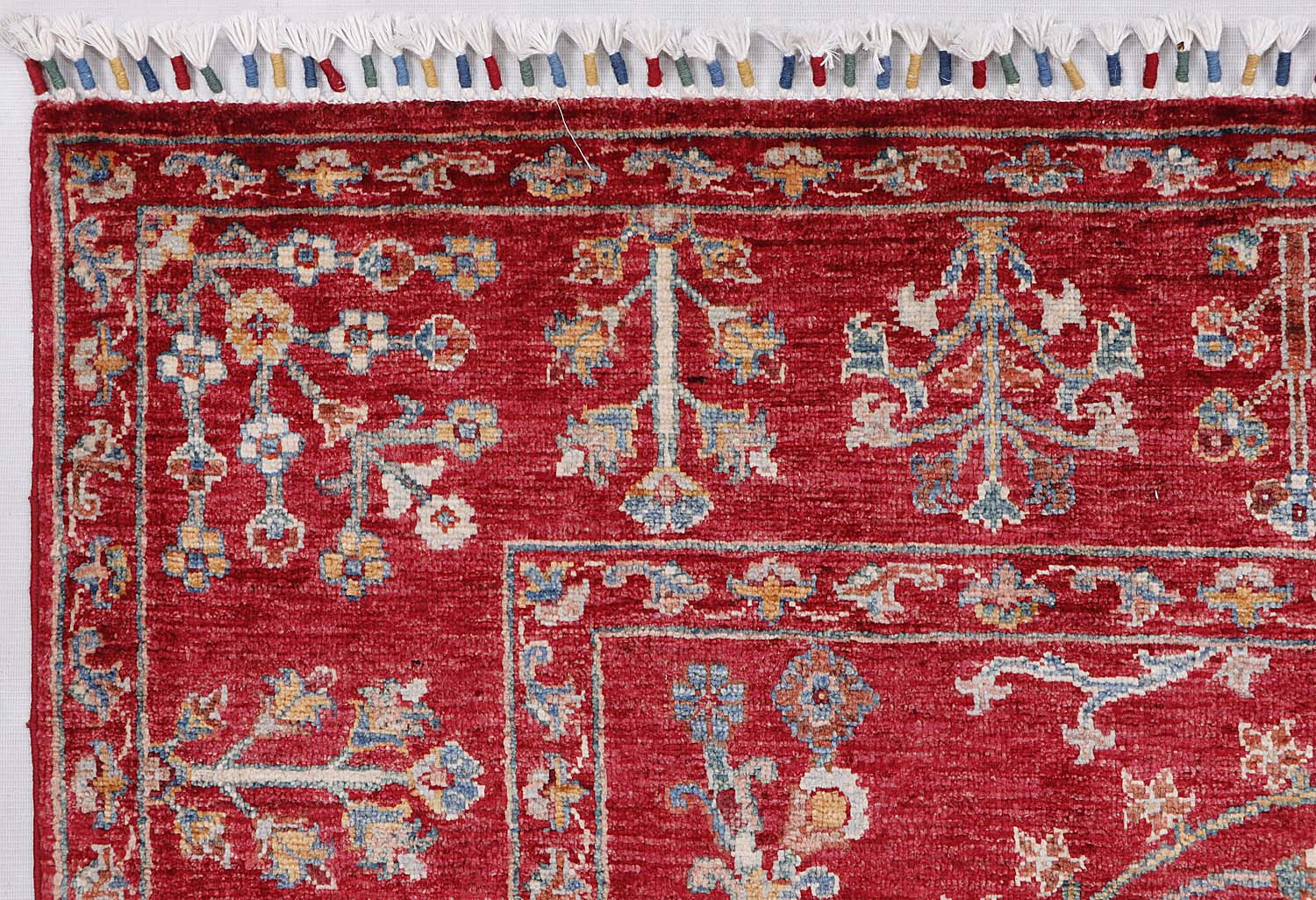 Pictorial Red Rug PC 56862 - 2.52m X 1.73m