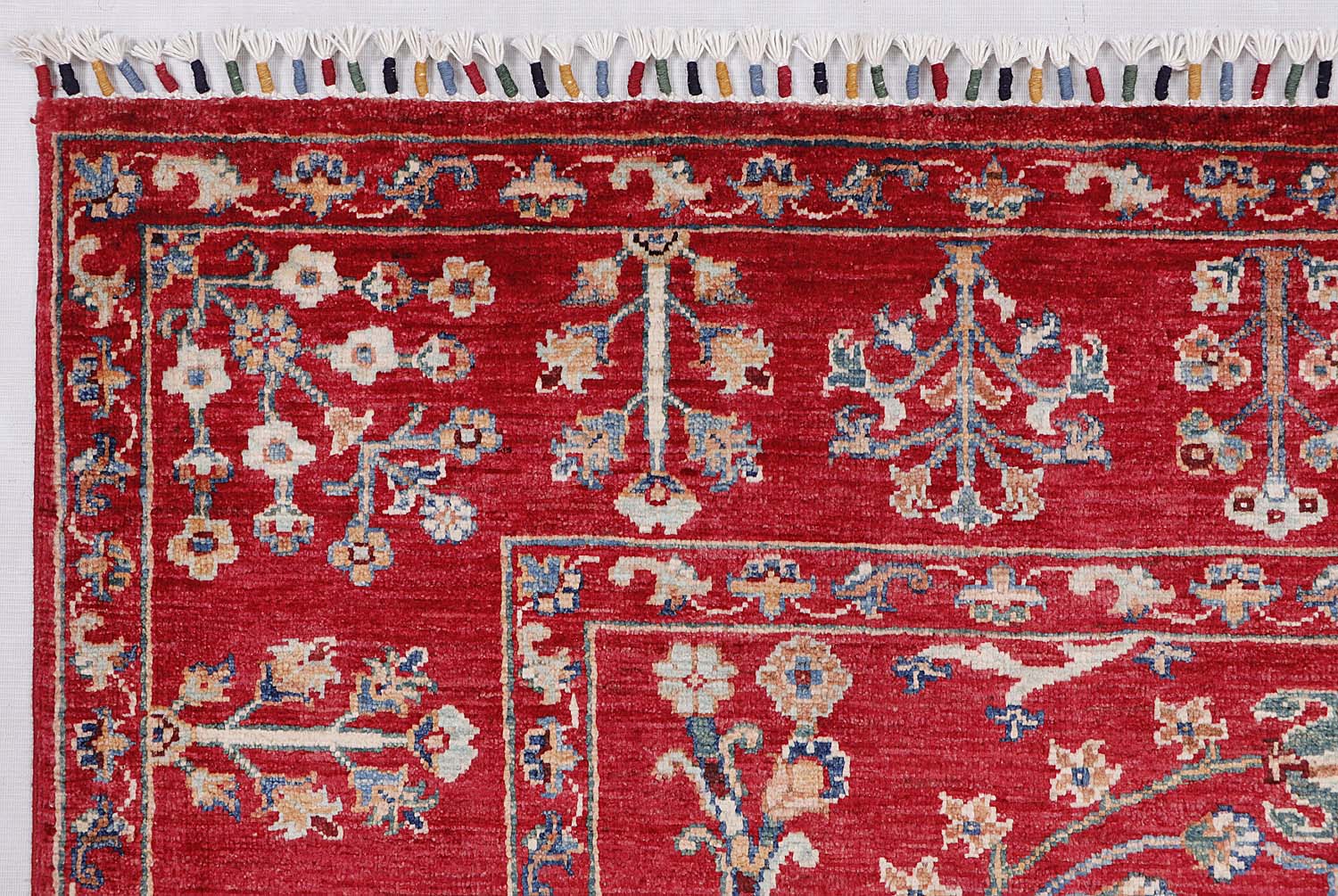 Pictorial Red Rug PC 56860 - 2.46m X 1.77m