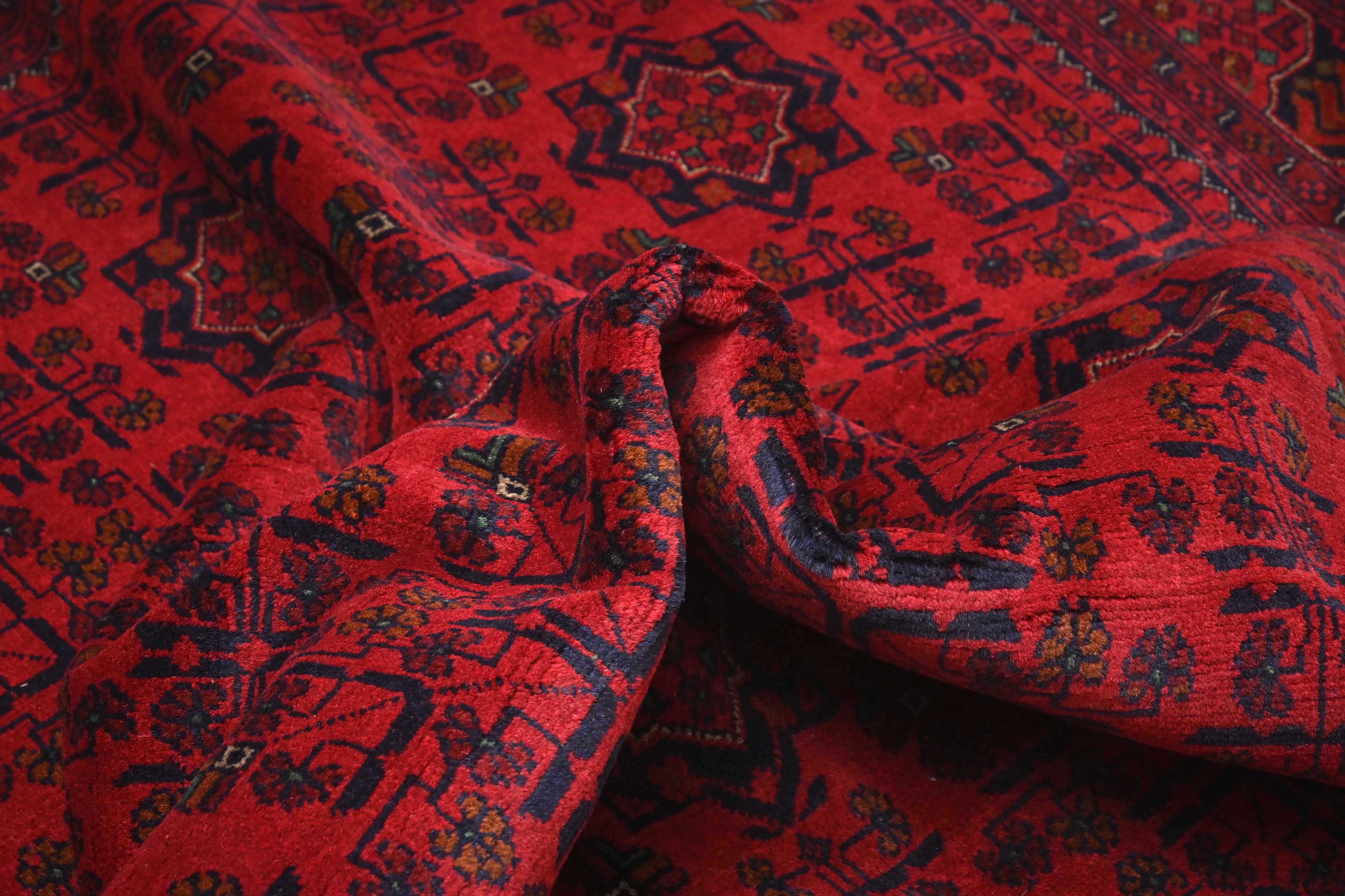 Khal Mohammadi Red Rug PC 56143 - 2.36m X 1.70m
