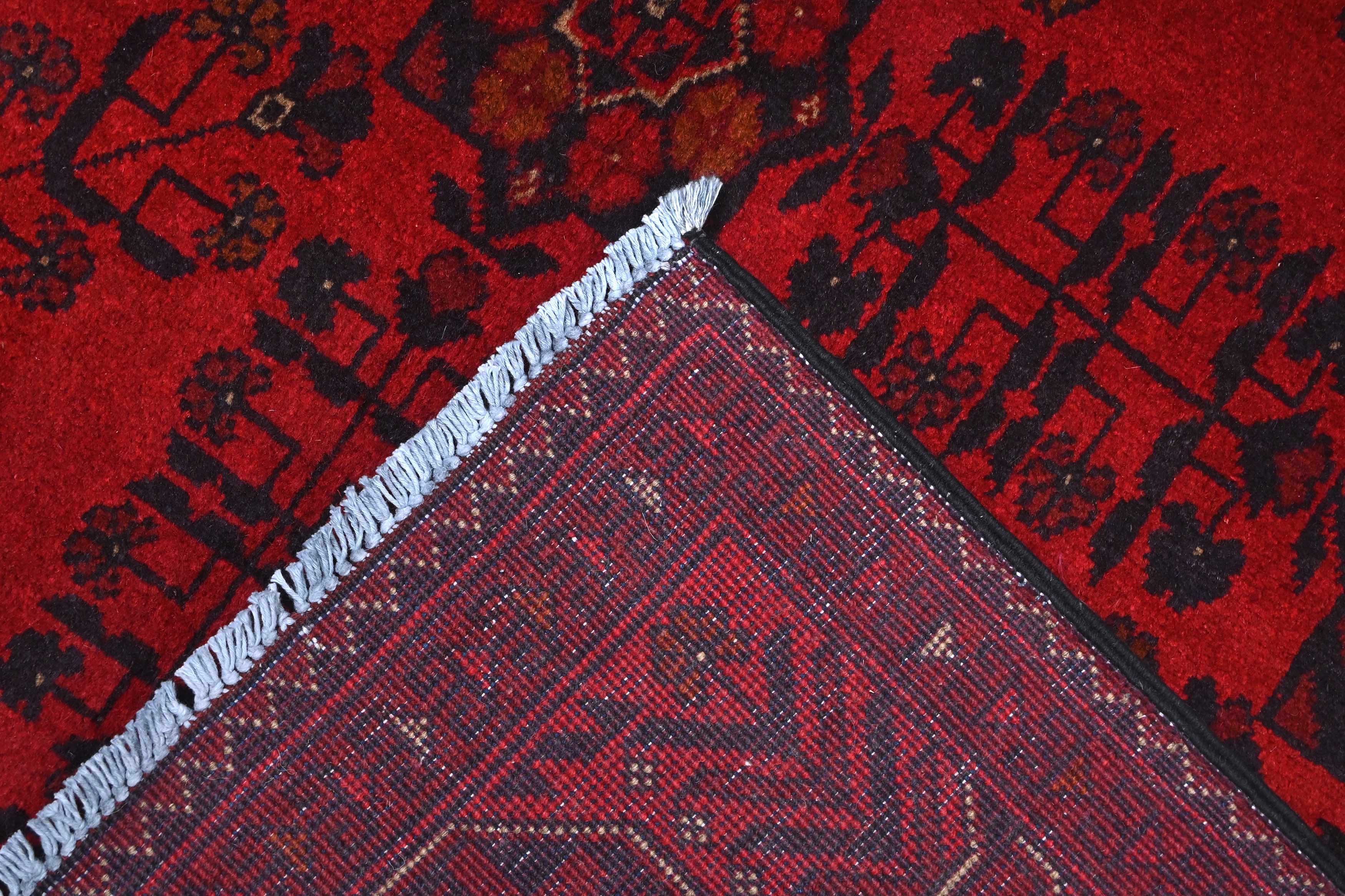 Khal Mohammadi Red Rug PC 56144 - 2.44m X 1.72m