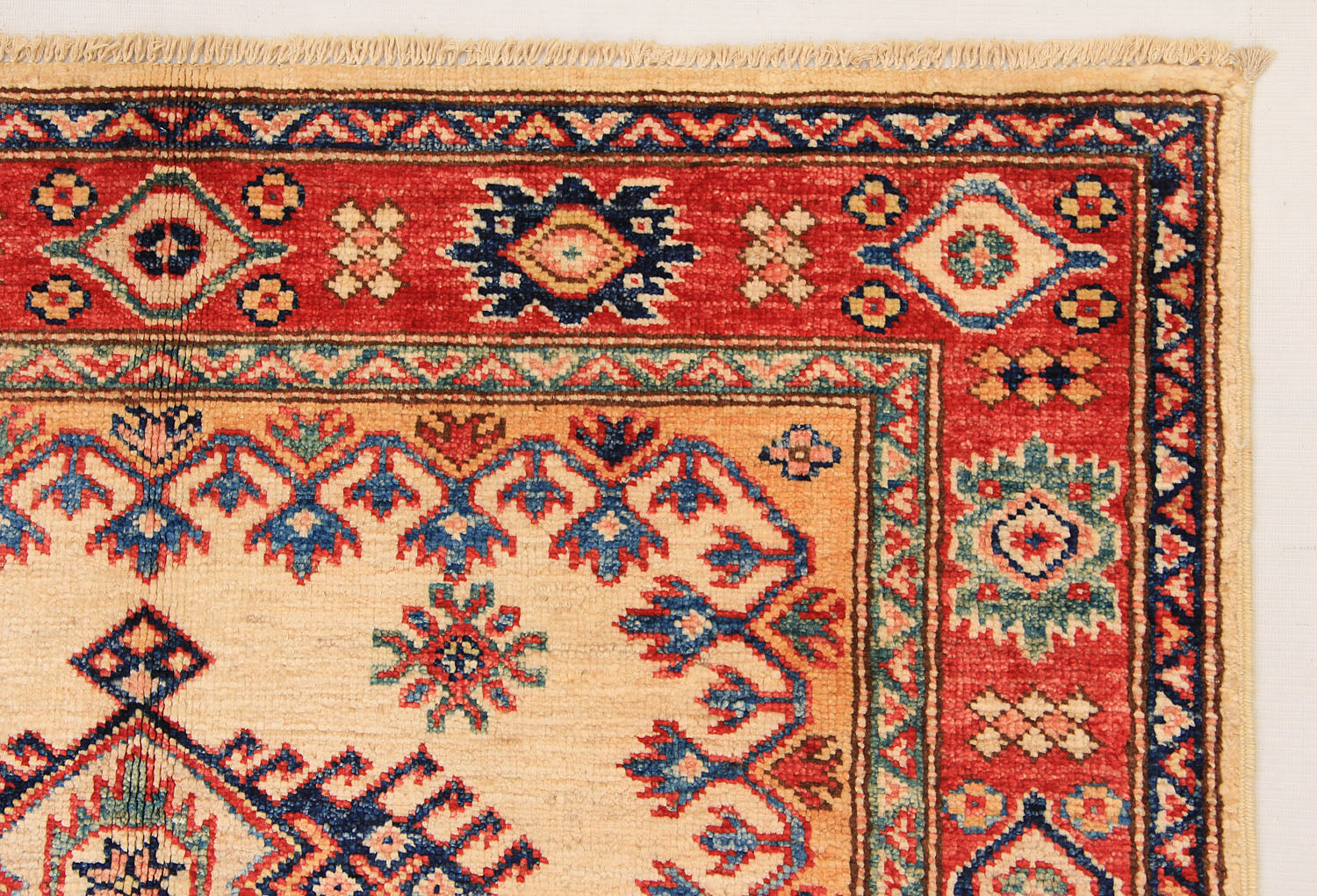 Supreme Kazak Ivory Rug PC 54472 - 1.55m X 0.99m