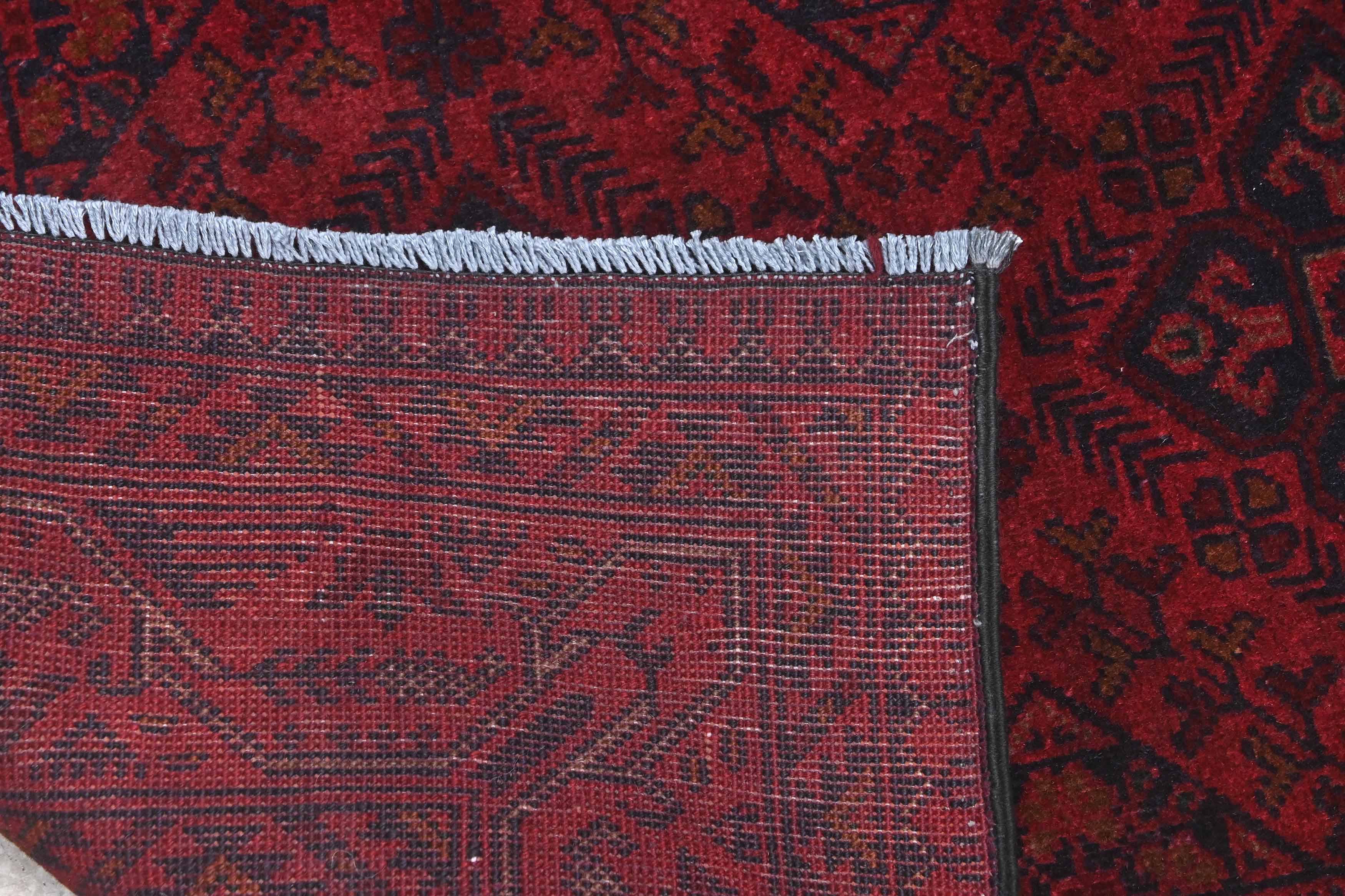 Khal Mohammadi Red Rug PC 57742 - 2.34m X 1.68m