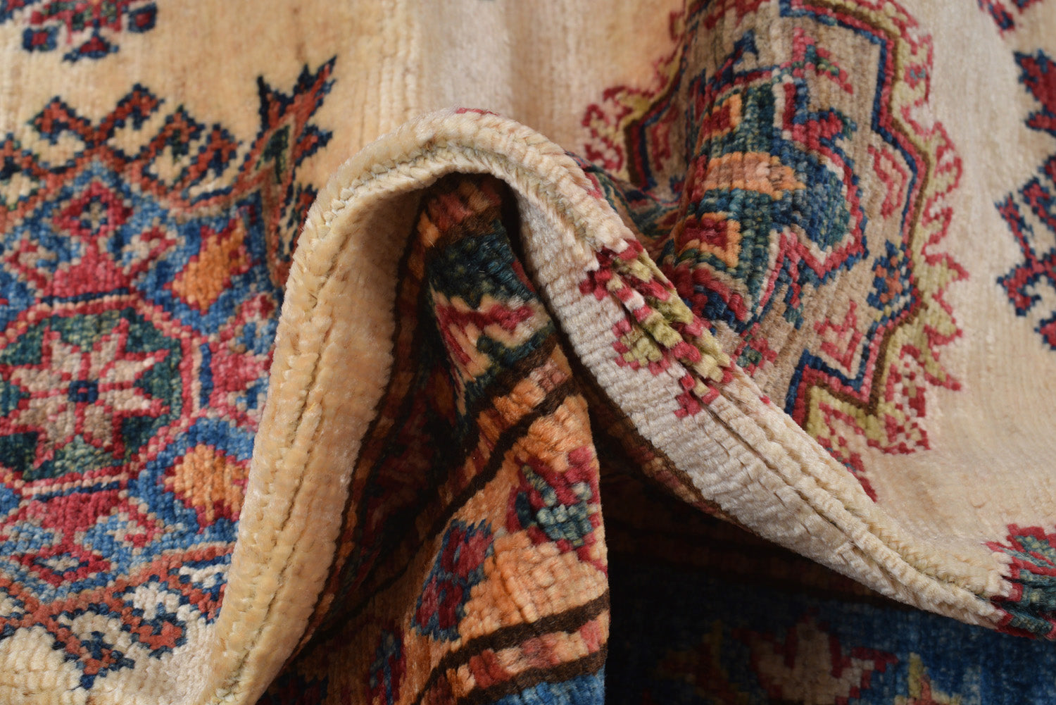 Supreme Kazak Ivory Rug PC 54243 - 2.42m X 1.71m