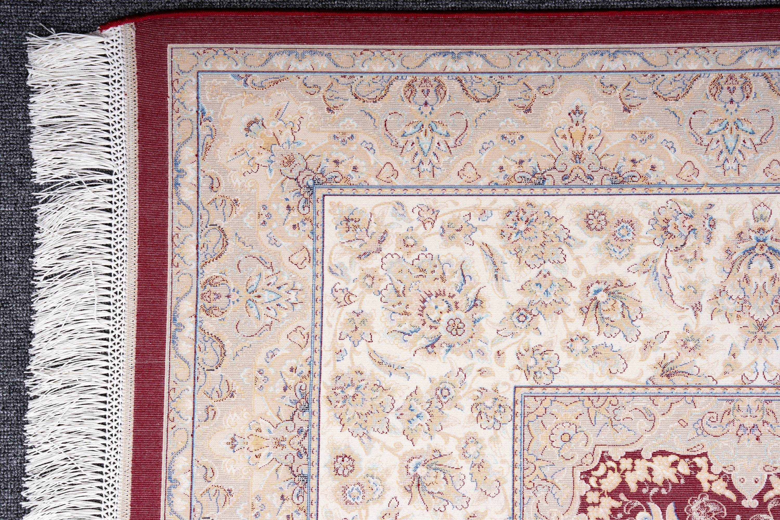 Abedeh Red Rug