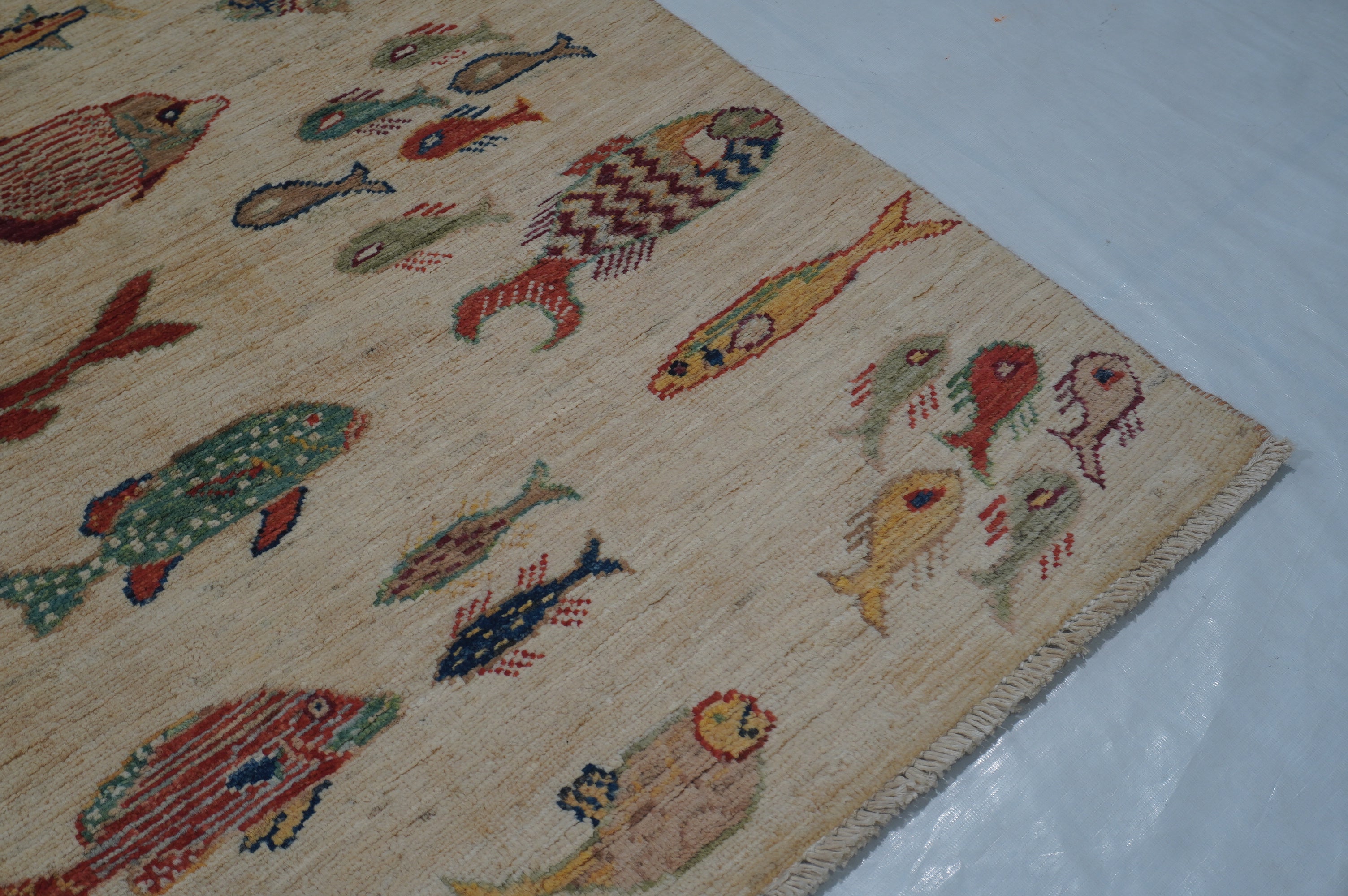 Fish Beige Rug PC 53005 - 2.01m X 1.49m