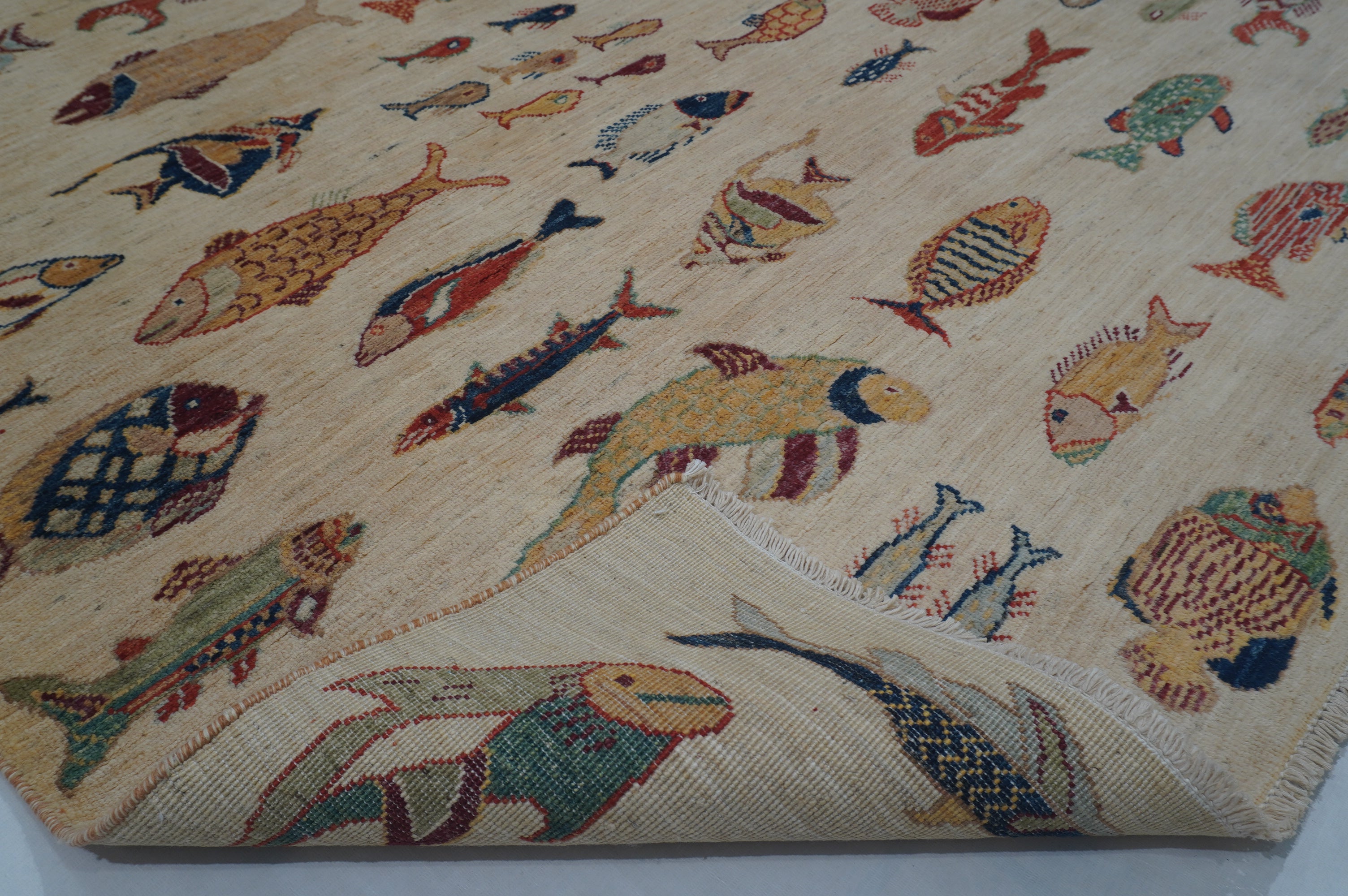 Fish Beige Rug PC 53005 - 2.01m X 1.49m