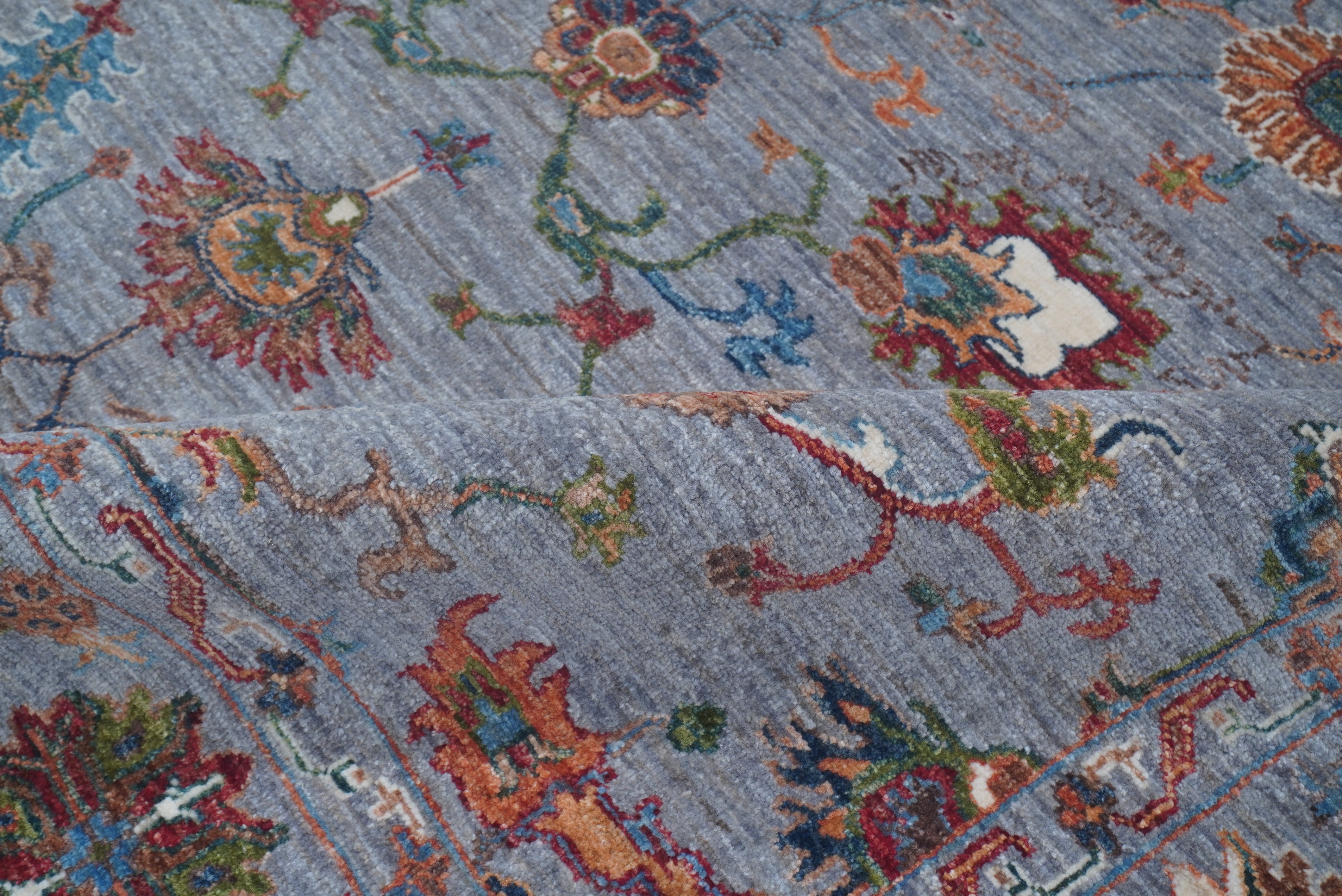 Sultani Grey Rug PC 55855 - 2.43m X 1.73m