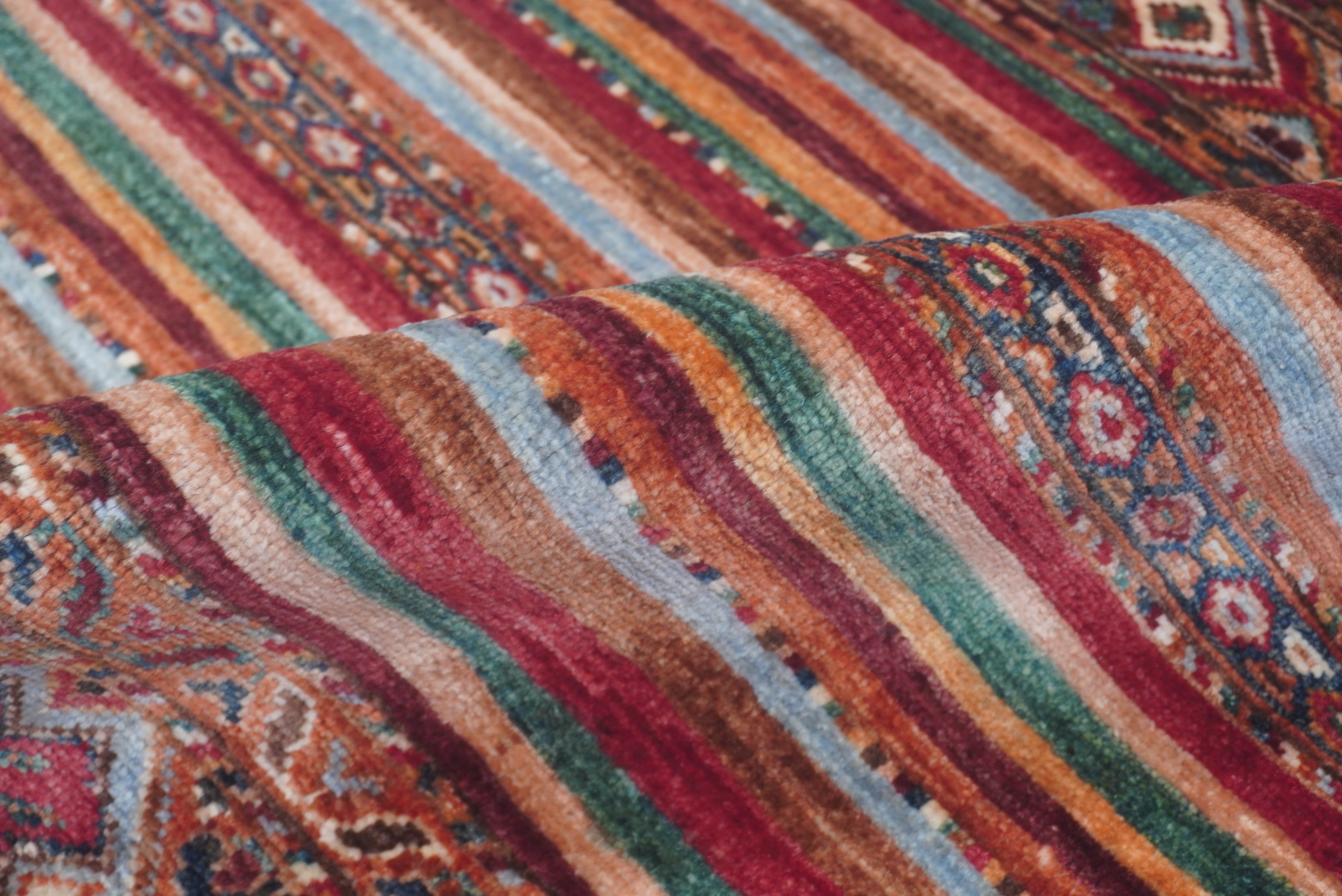 Khurjeen Red Rug PC 55894 - 1.50m X 1.02m