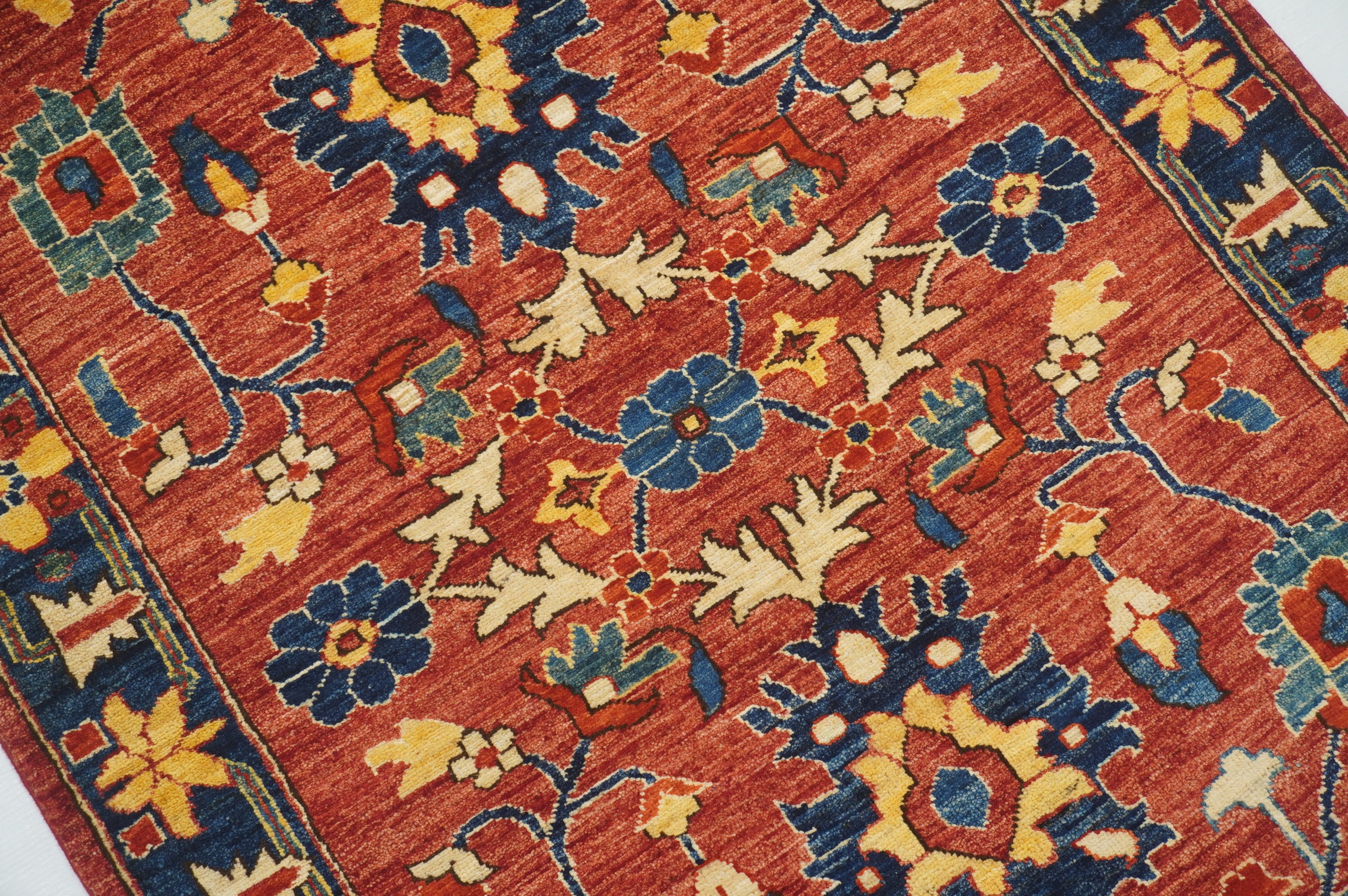 Fine Aryana Red Rug PC 52134 - 1.48m X 0.99m