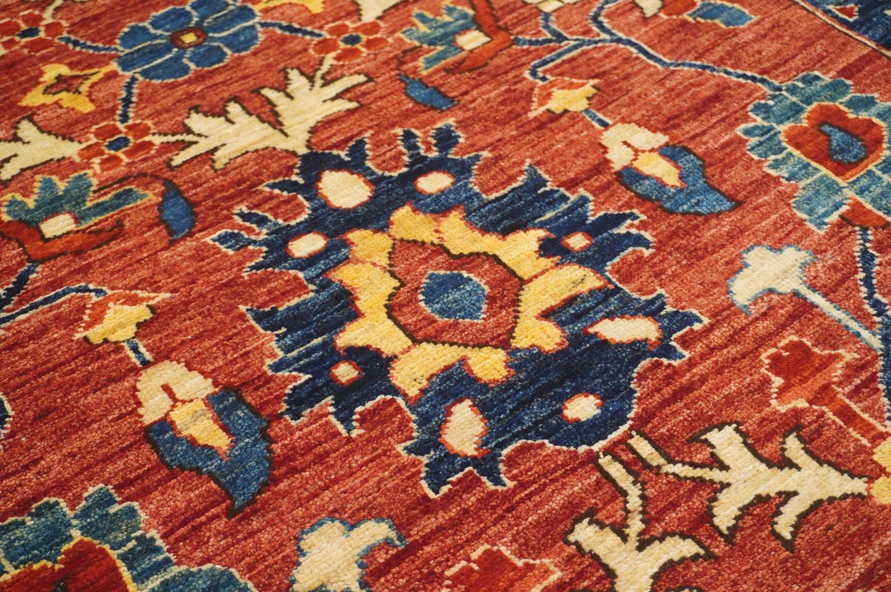 Fine Aryana Red Rug PC 52134 - 1.48m X 0.99m