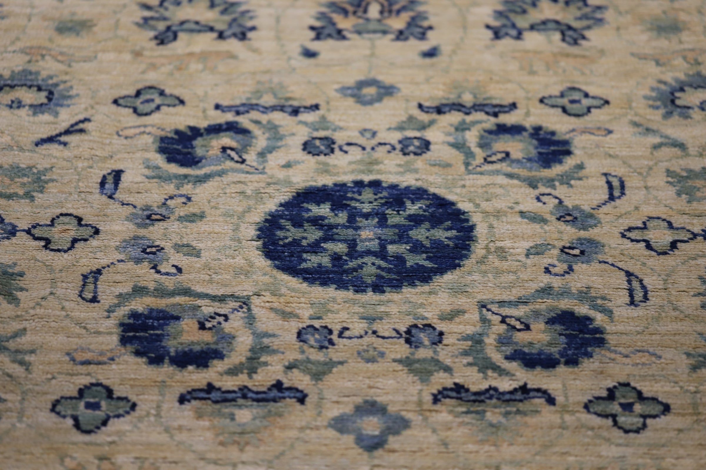 Global Artisan Rug PC 56346 - 2.39m X 1.69m