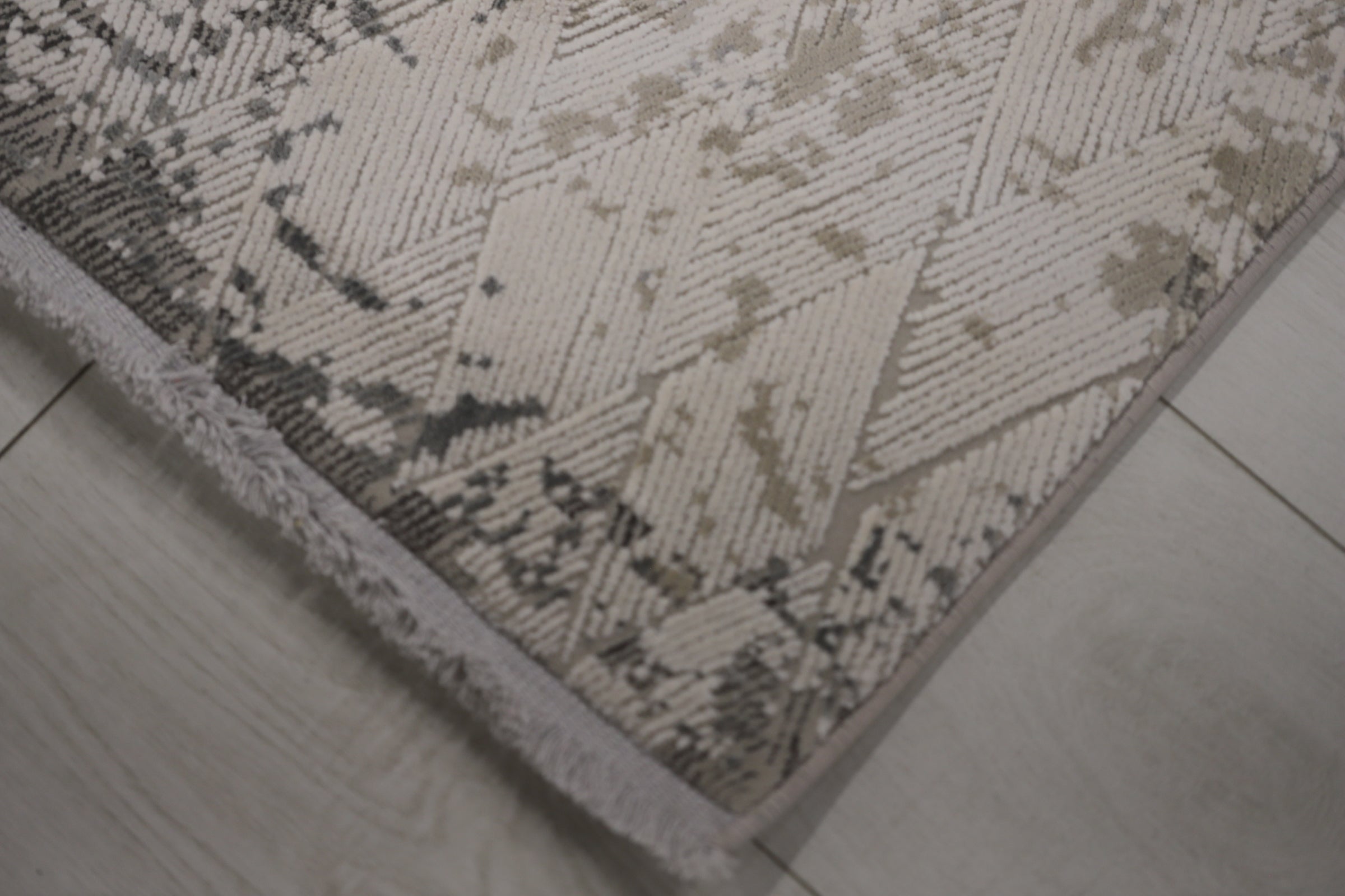 Designer Inspired Samples 92 - 2.90m X 2.00m
