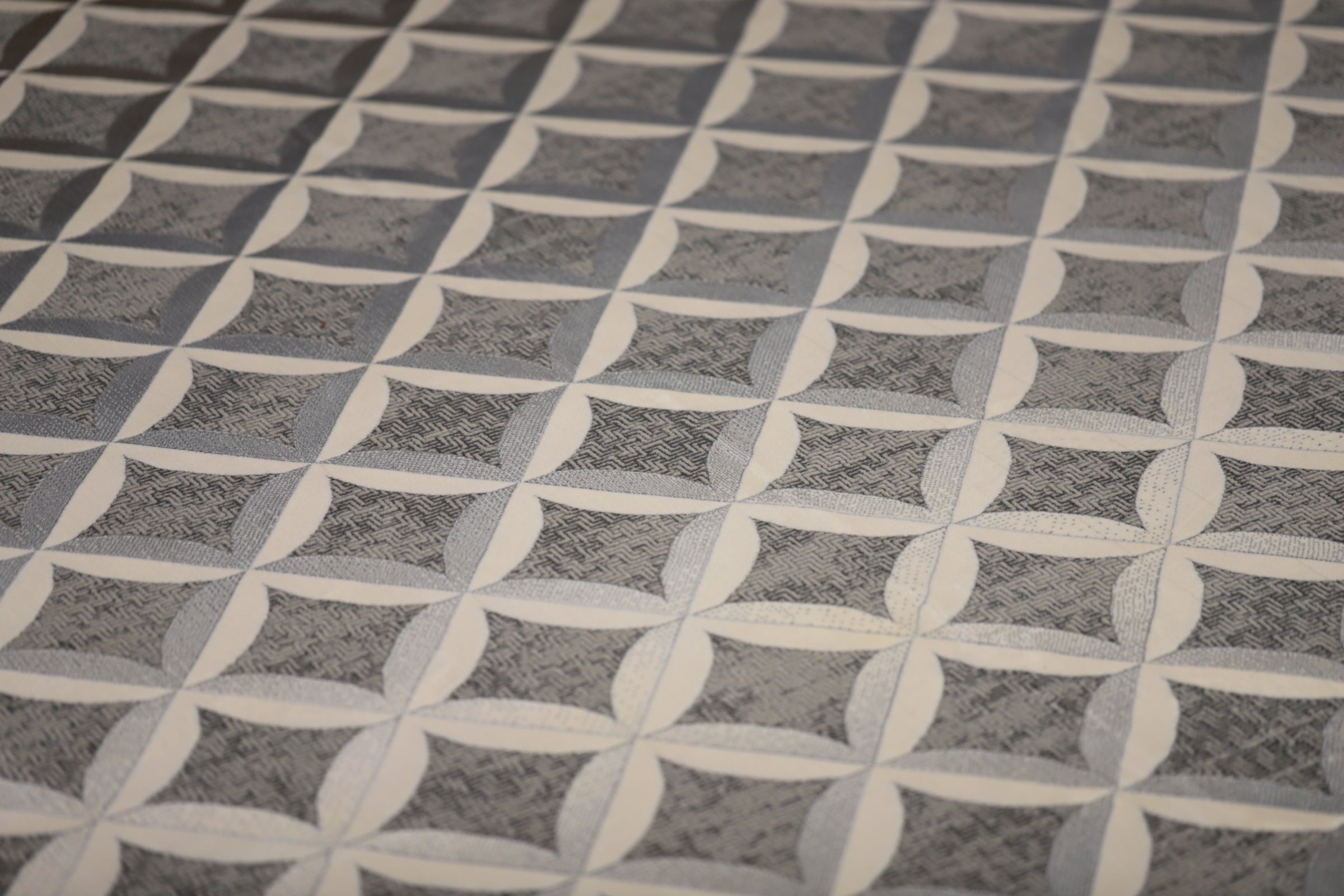 Designer Inspired Samples 94 - 2.90m X 2.00m