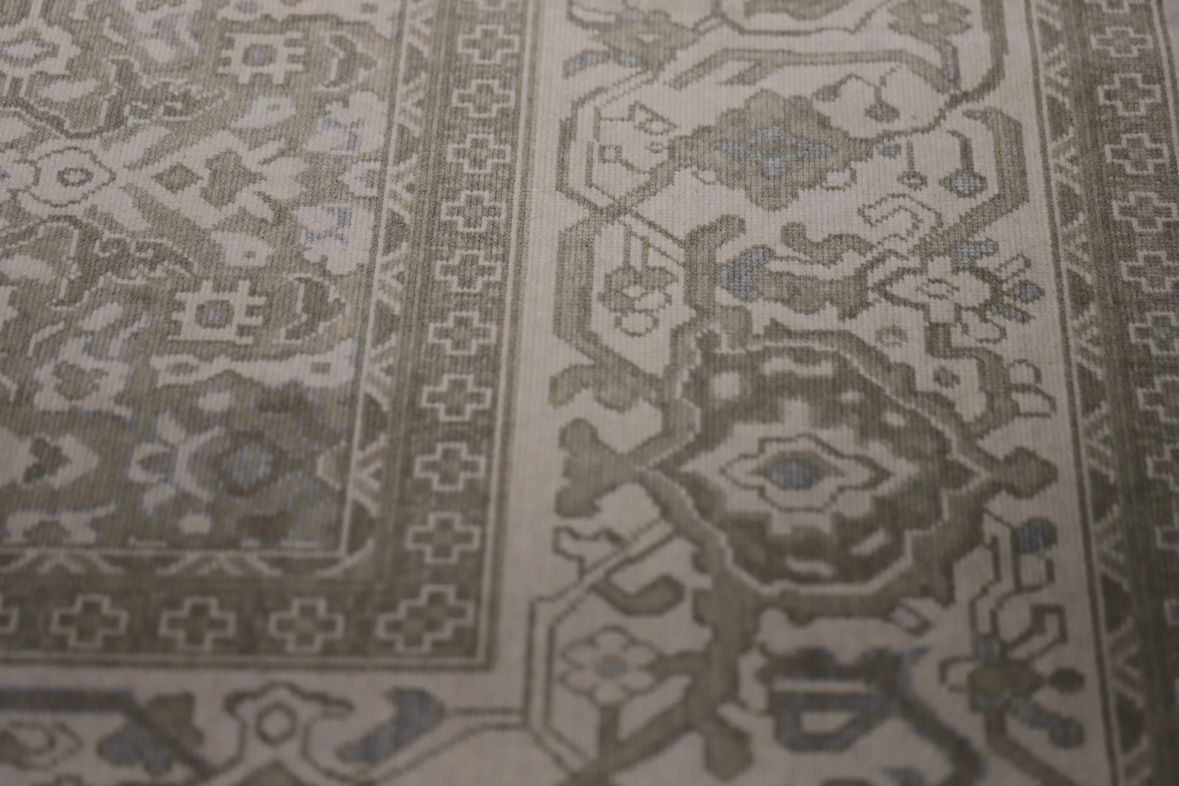 Global Artisan Rug PC 56353 - 2.90m X 2.00m