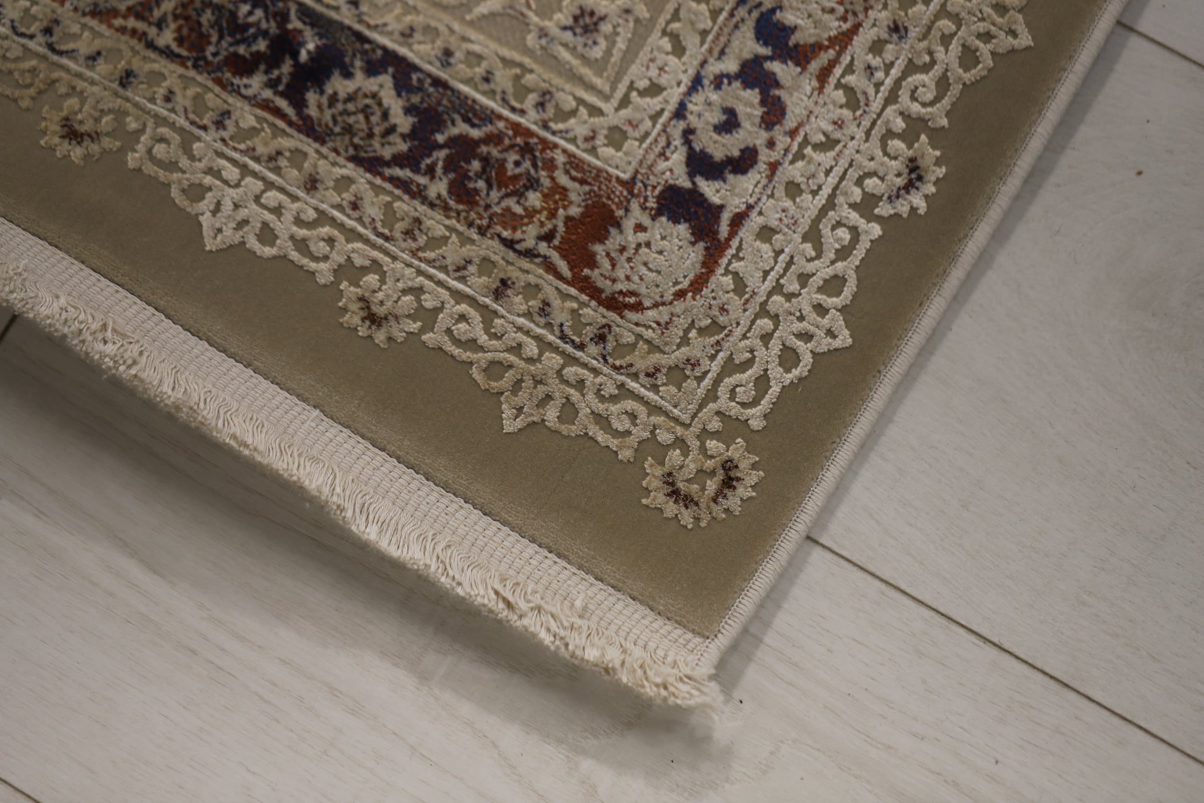 Designer Inspired Samples 106 - 2.90m X 2.00m