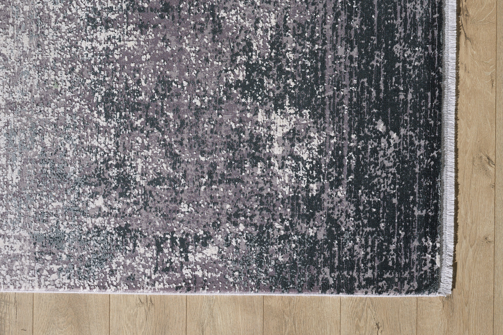 Toros Distressed Ombre Charcoal / Silver Rug