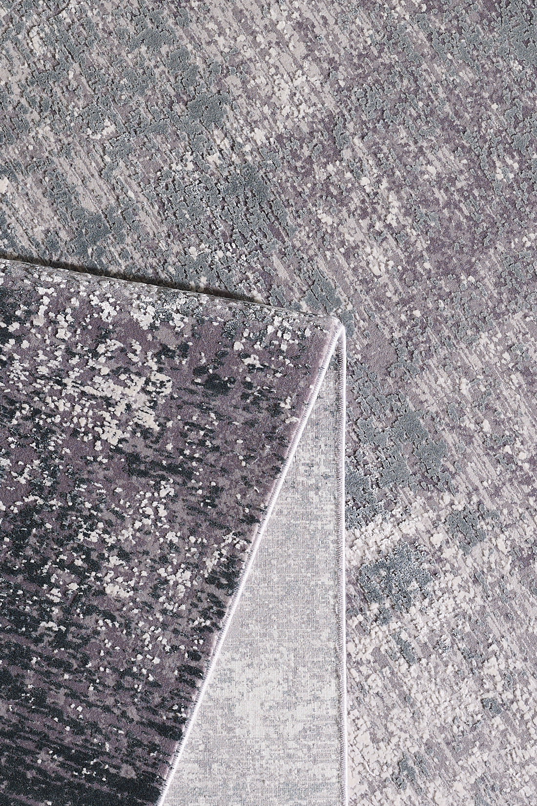 Toros Distressed Ombre Charcoal / Silver Rug