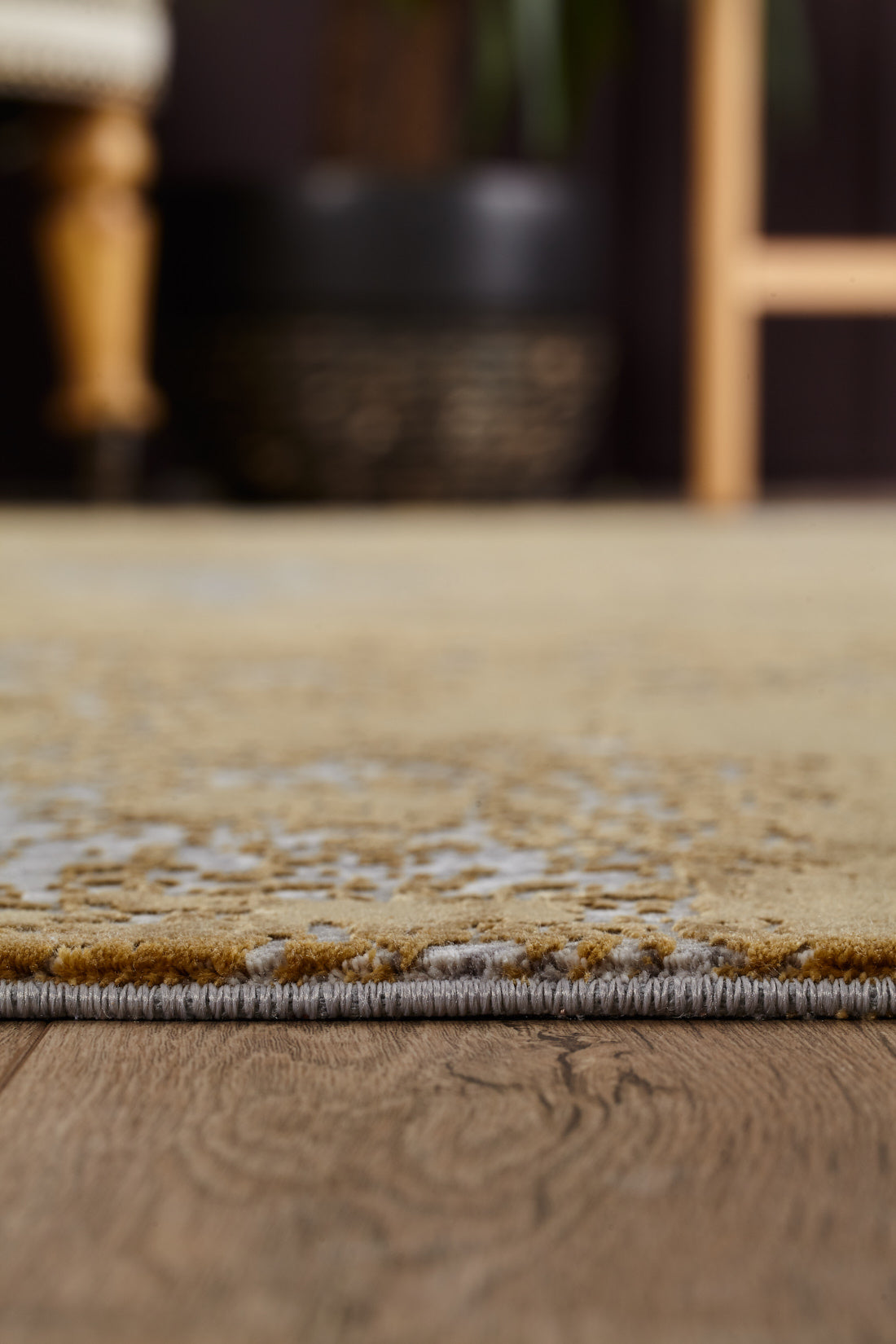 Toros Distressed Ziegler Gold Rug