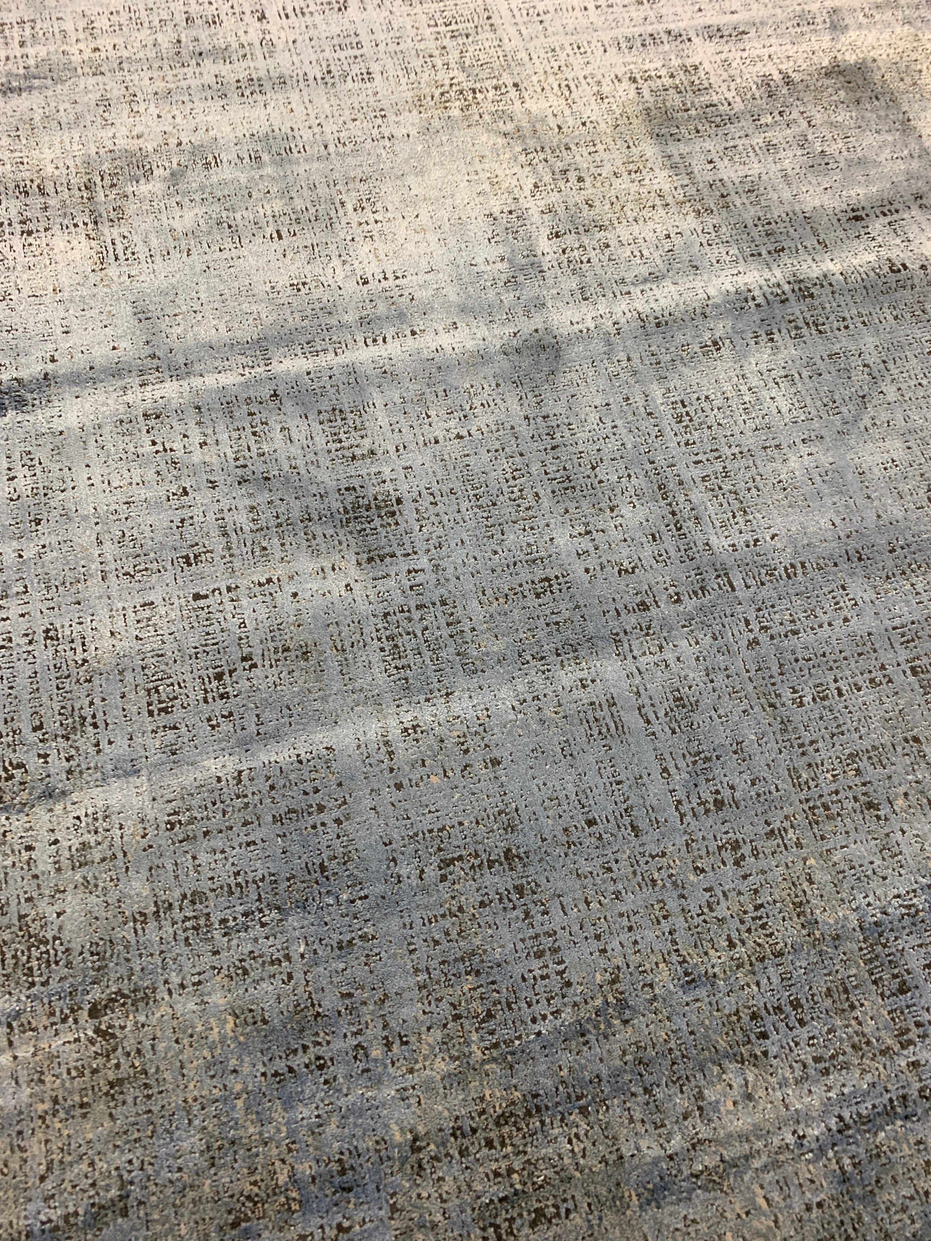 Colore Distressed Sky Rug
