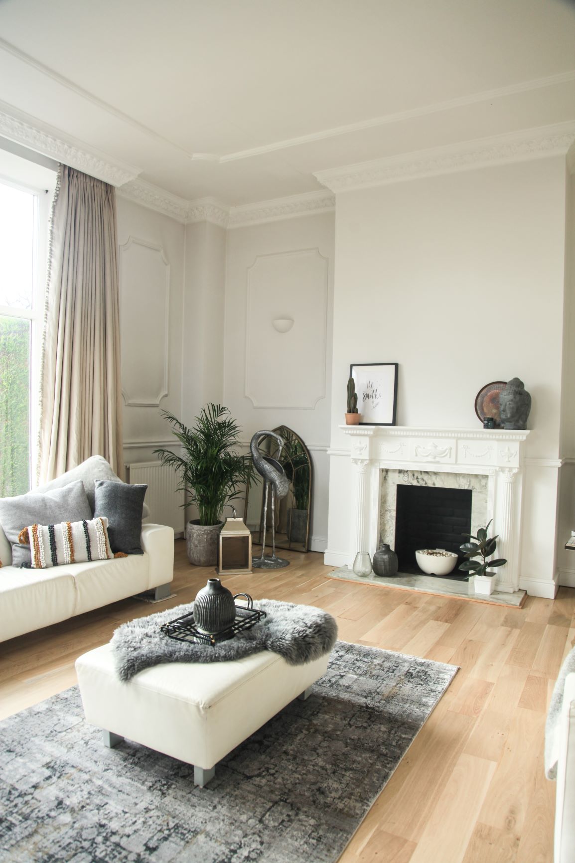 Toros Distressed Grace Frost Grey Rug