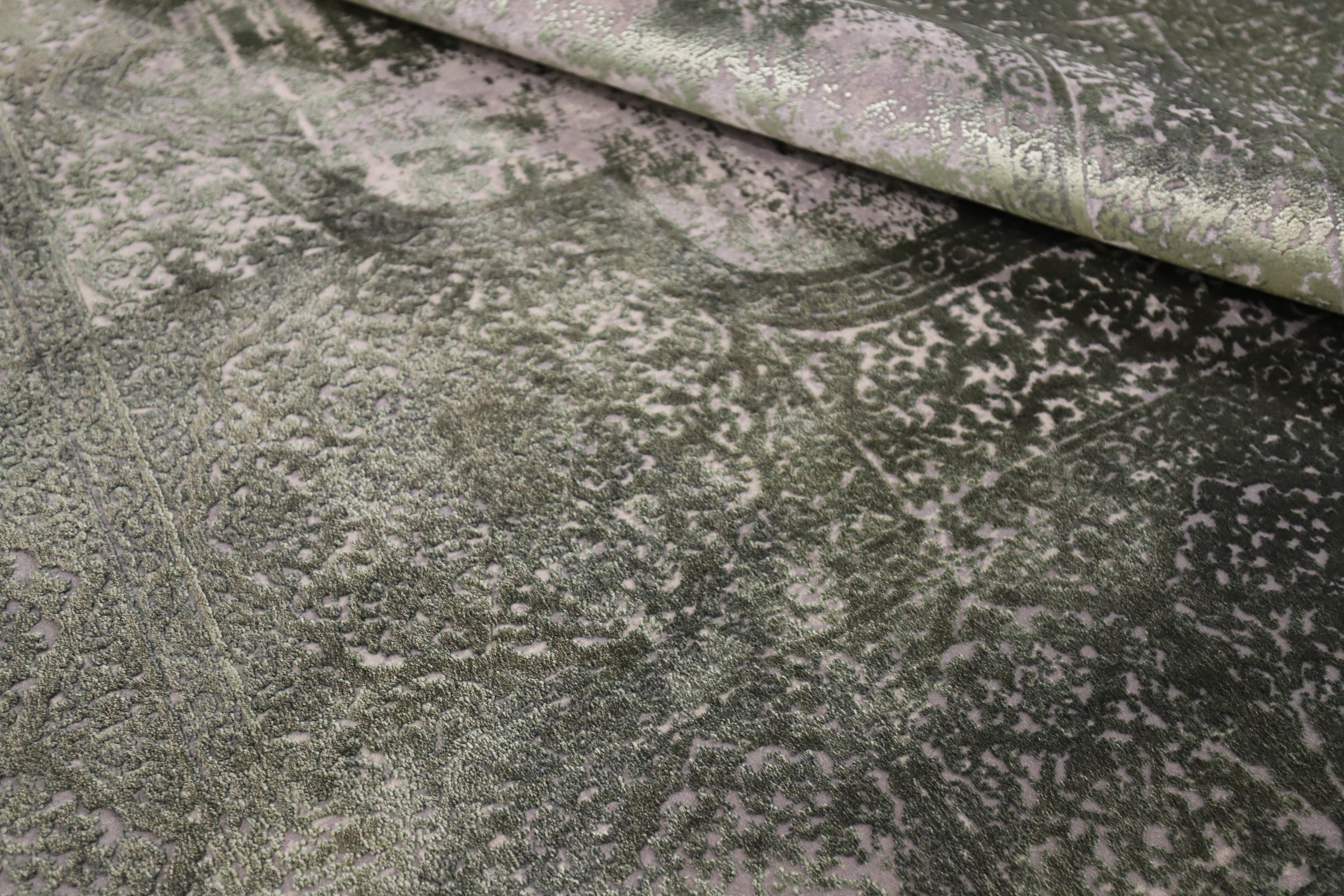 Toros Distressed Medallion Green Overdyed Rug