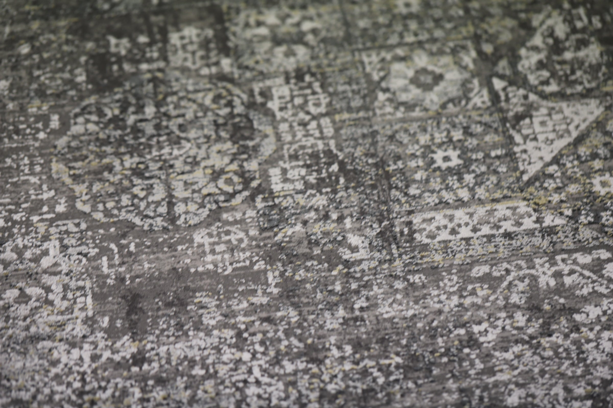 Toros Distressed Mamluk Silver Rug