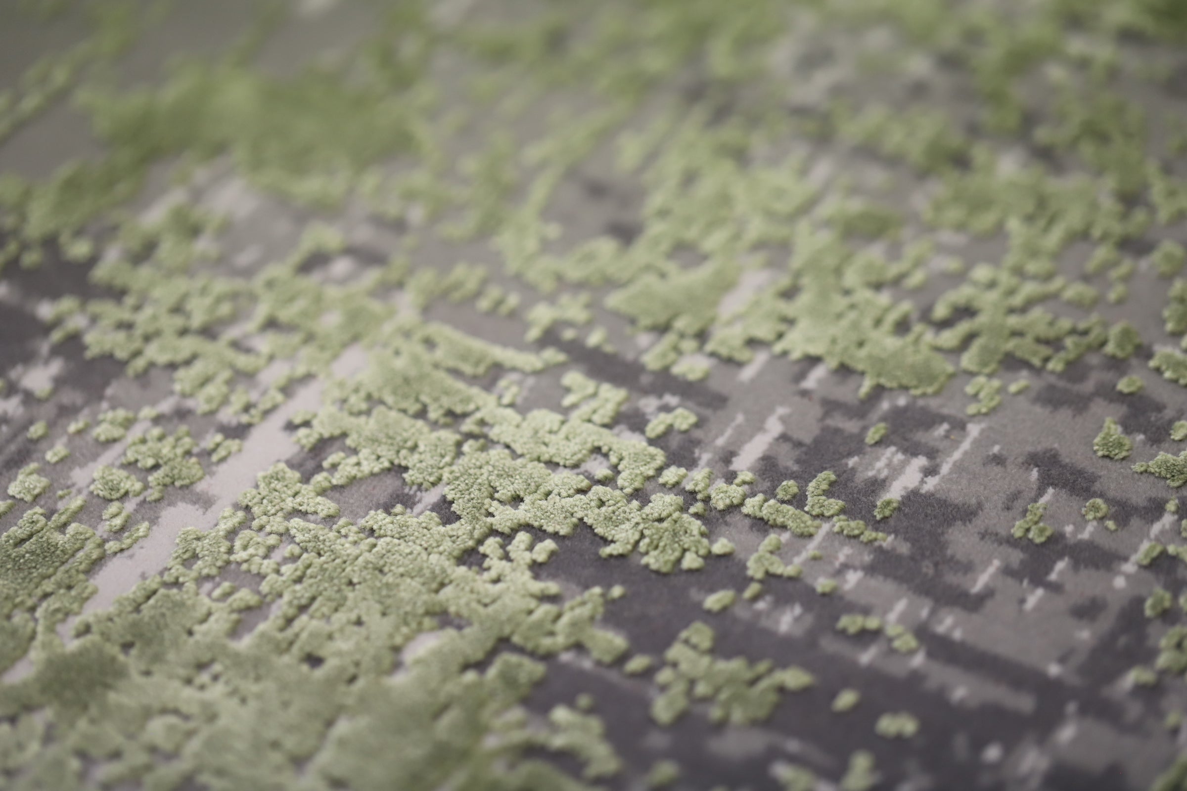 Toros Distressed Ombre Green Rug