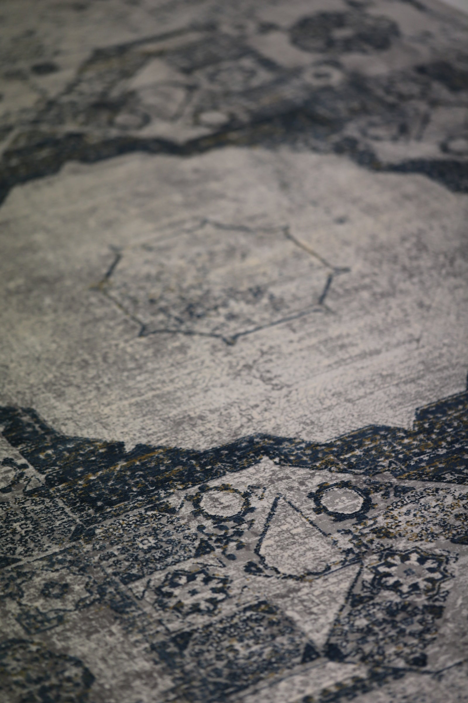 Toros Distressed Mamluk Blue Rug