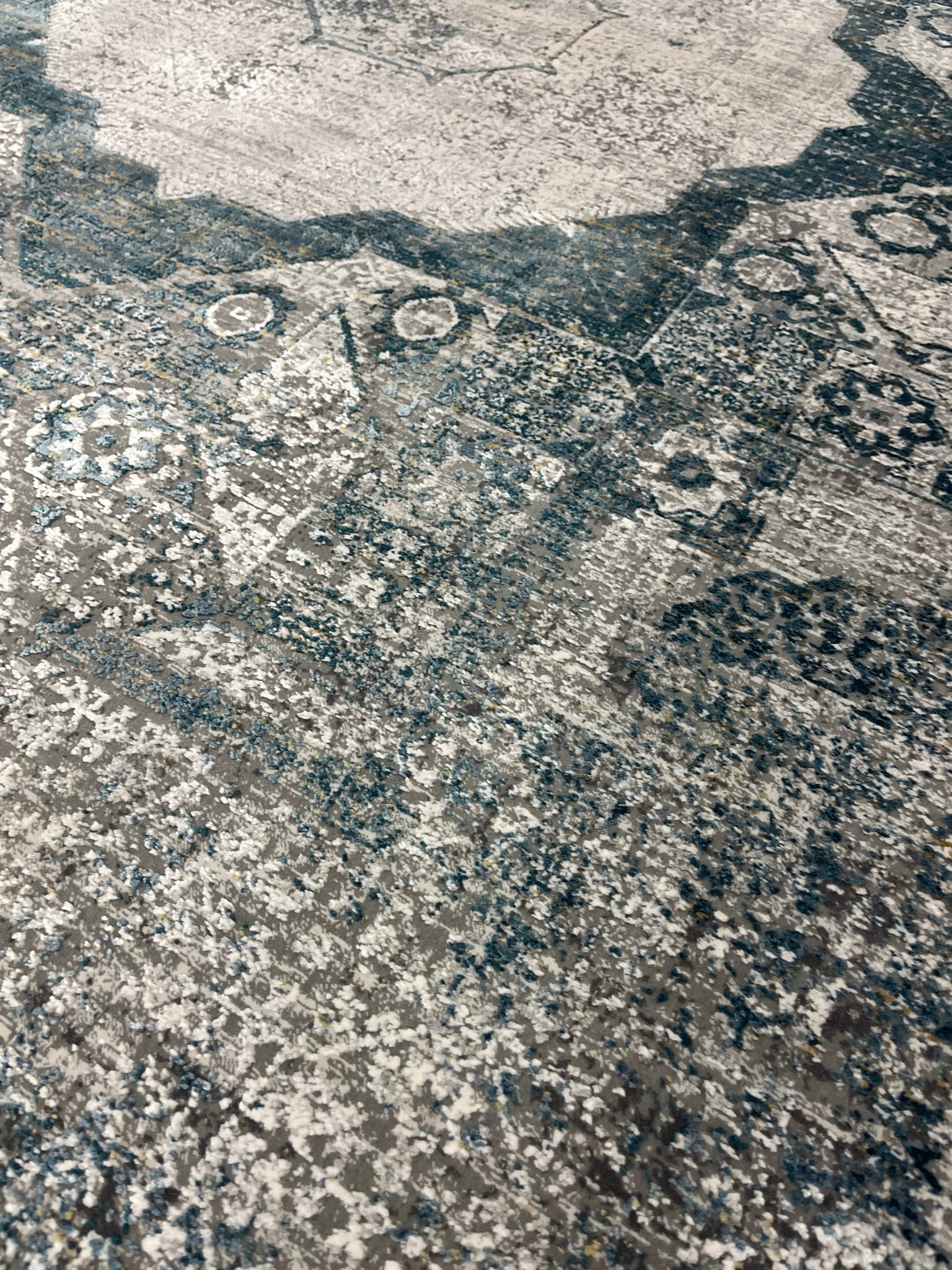 Toros Distressed Mamluk Blue Rug