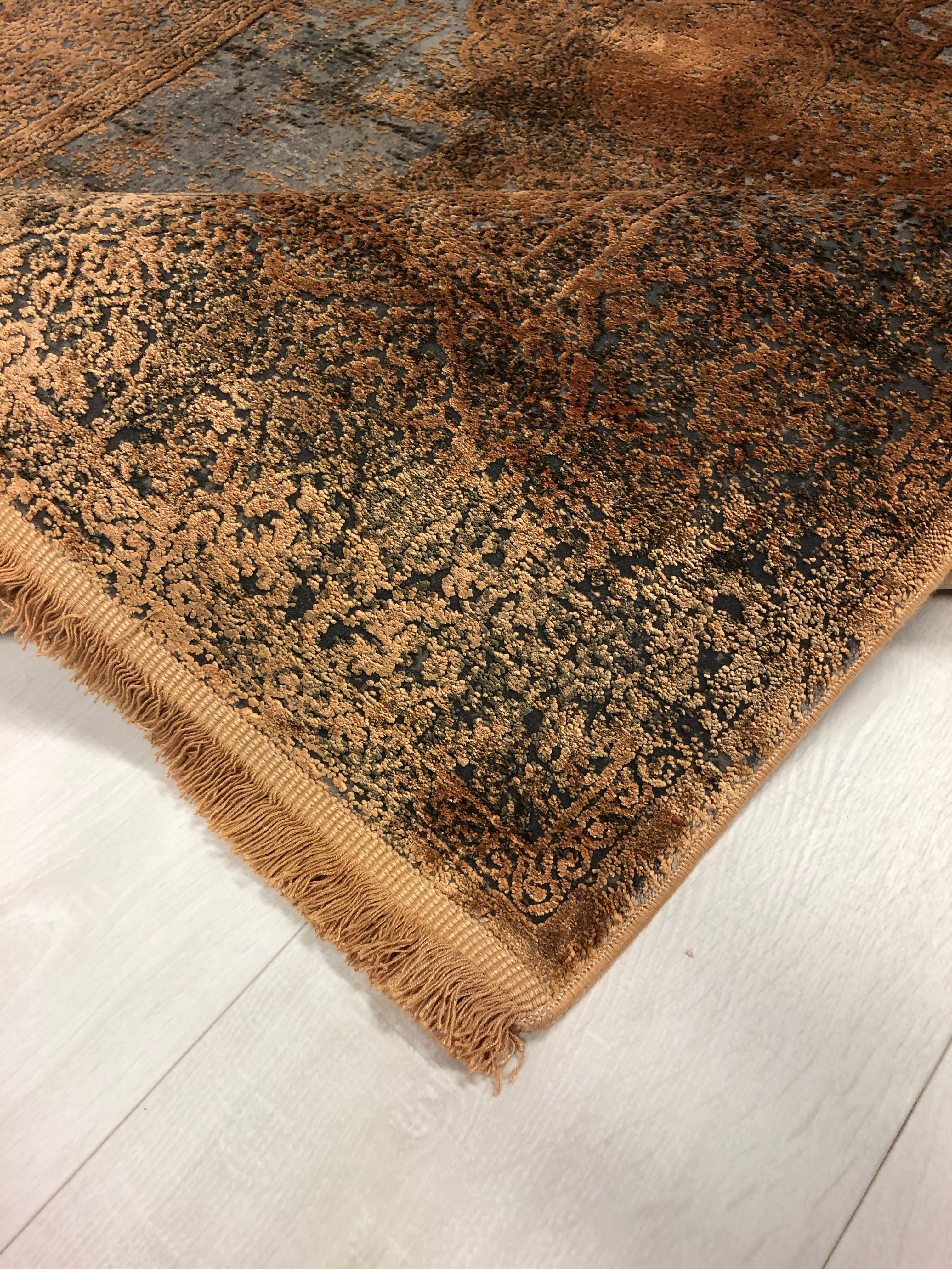 Toros Distressed Medallion Copper Overdyed Rug