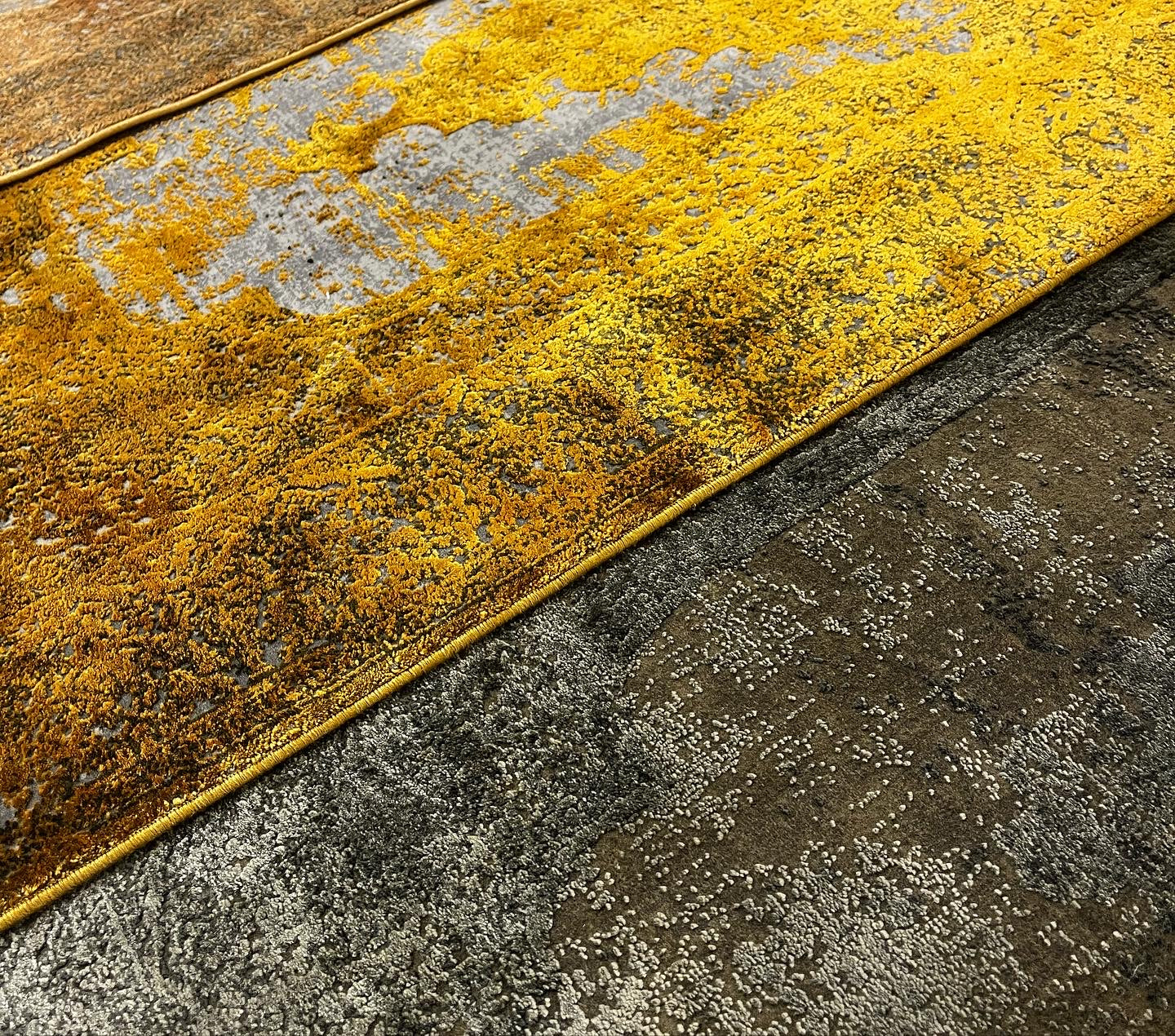 Toros Distressed Medallion Gold Overdyed Rug