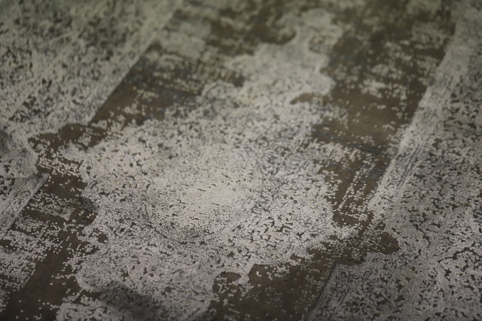 Toros Distressed Medallion Mink Overdyed Rug