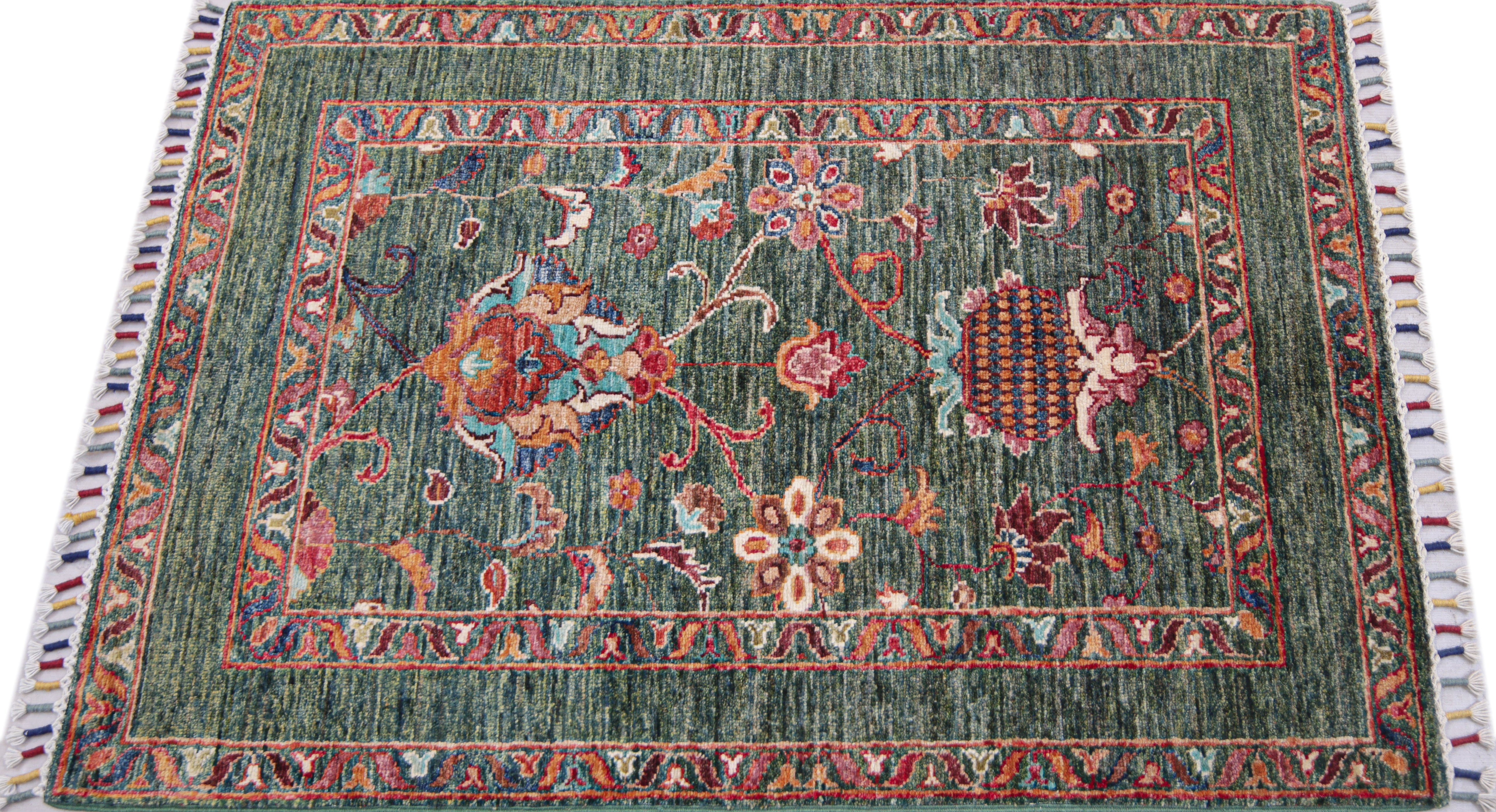 Sultani Green Rug PC 57468 - 1.25m X 0.86m