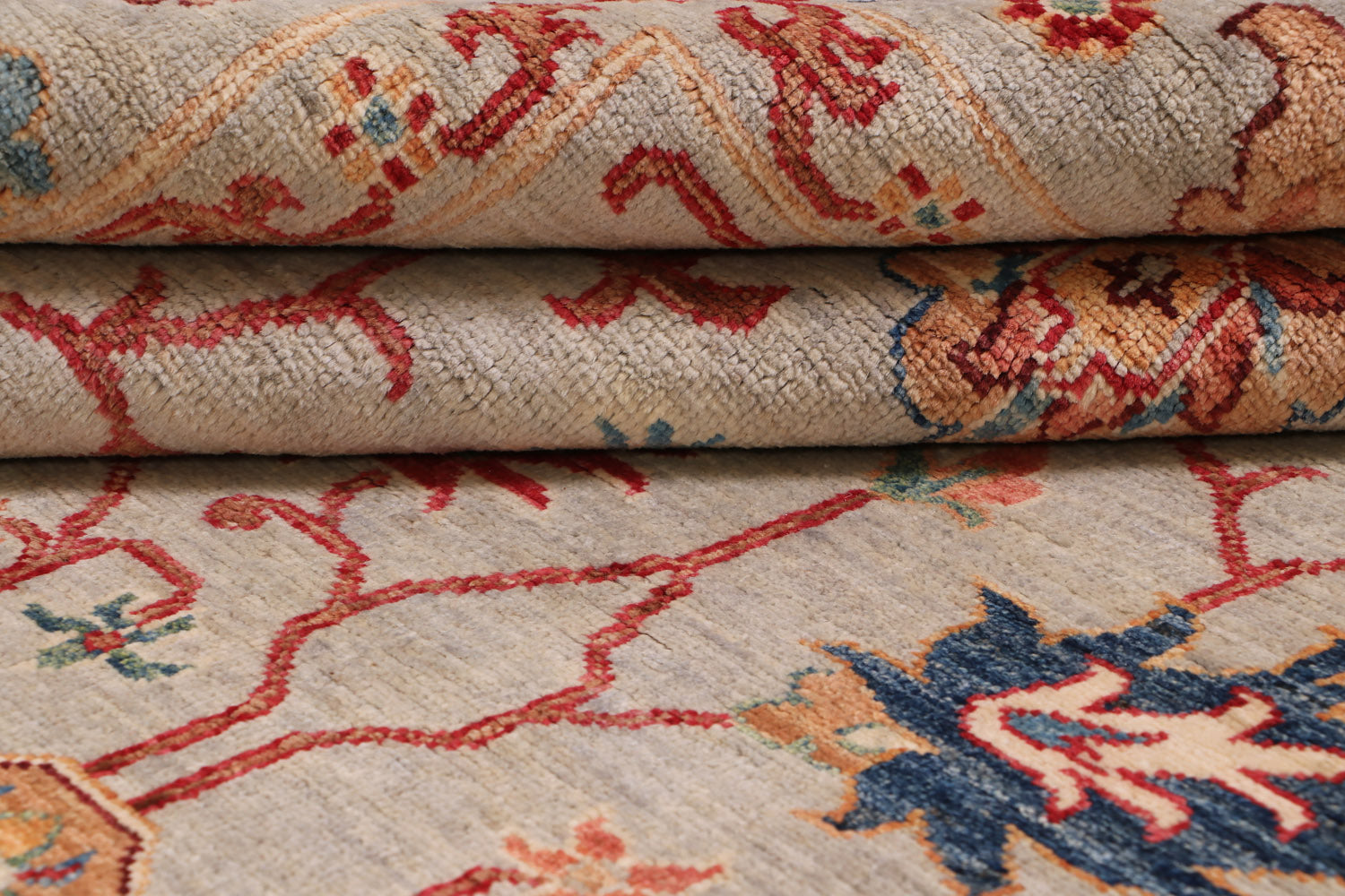 Sultani Grey Rug PC 55569 - 2.38m X 1.74m