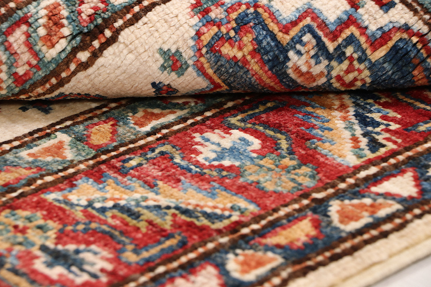 Supreme Kazak Ivory Rug PC 55412 - 0.90m X 0.61m