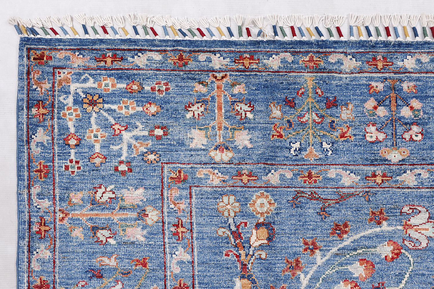 Pictorial Blue Rug PC 56845 - 2.42m X 1.74m