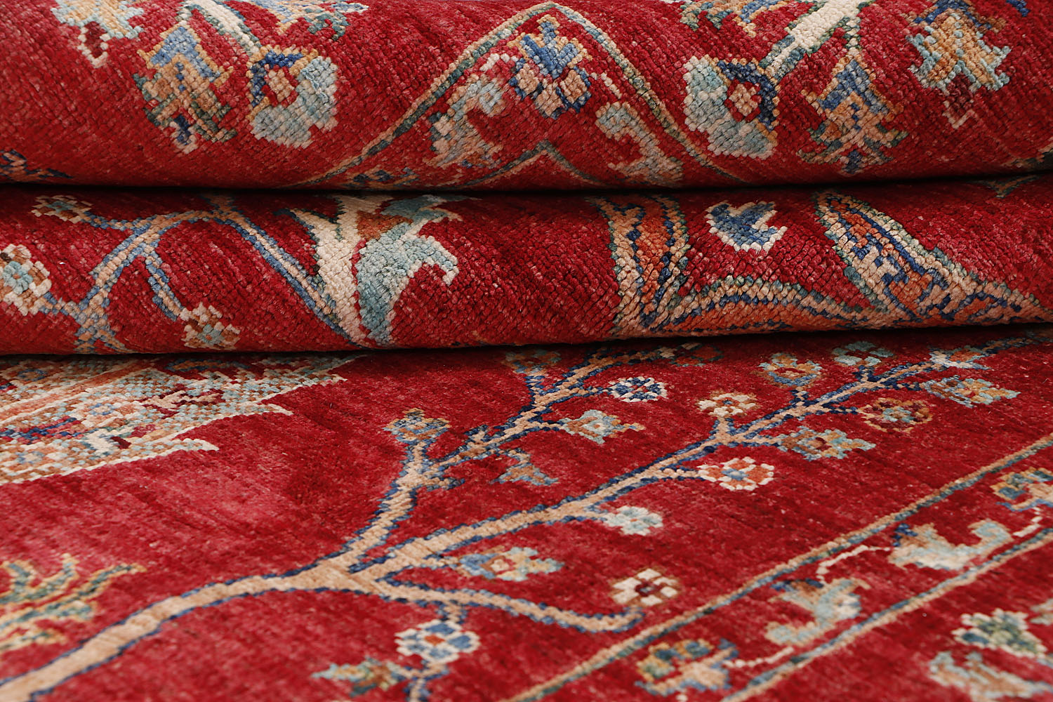Pictorial Red Rug PC 56844 - 2.50m X 1.70m