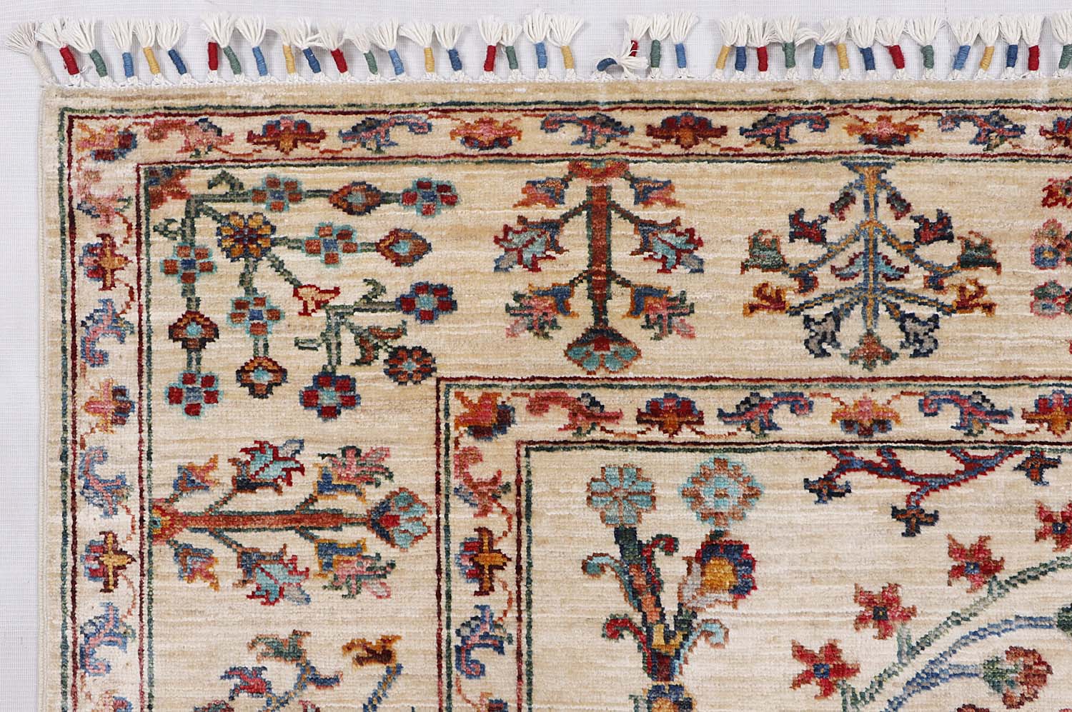 Pictorial Ivory Rug PC 56847 - 2.49m X 1.77m