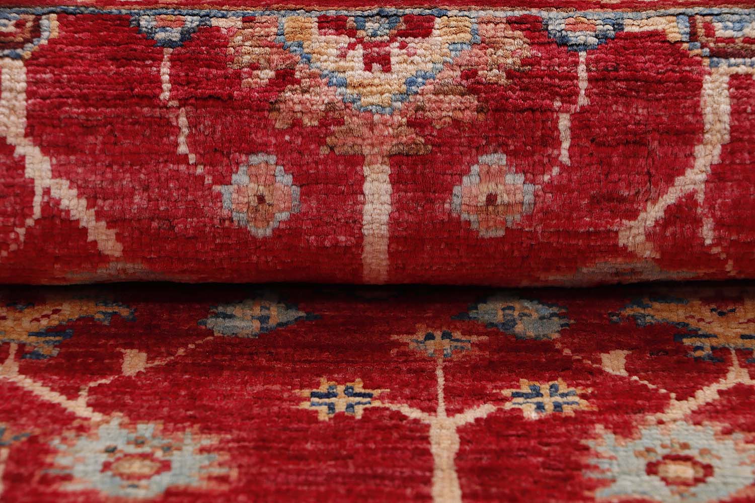 Sultani Red Rug PC 56761 - 0.95m X 0.60m